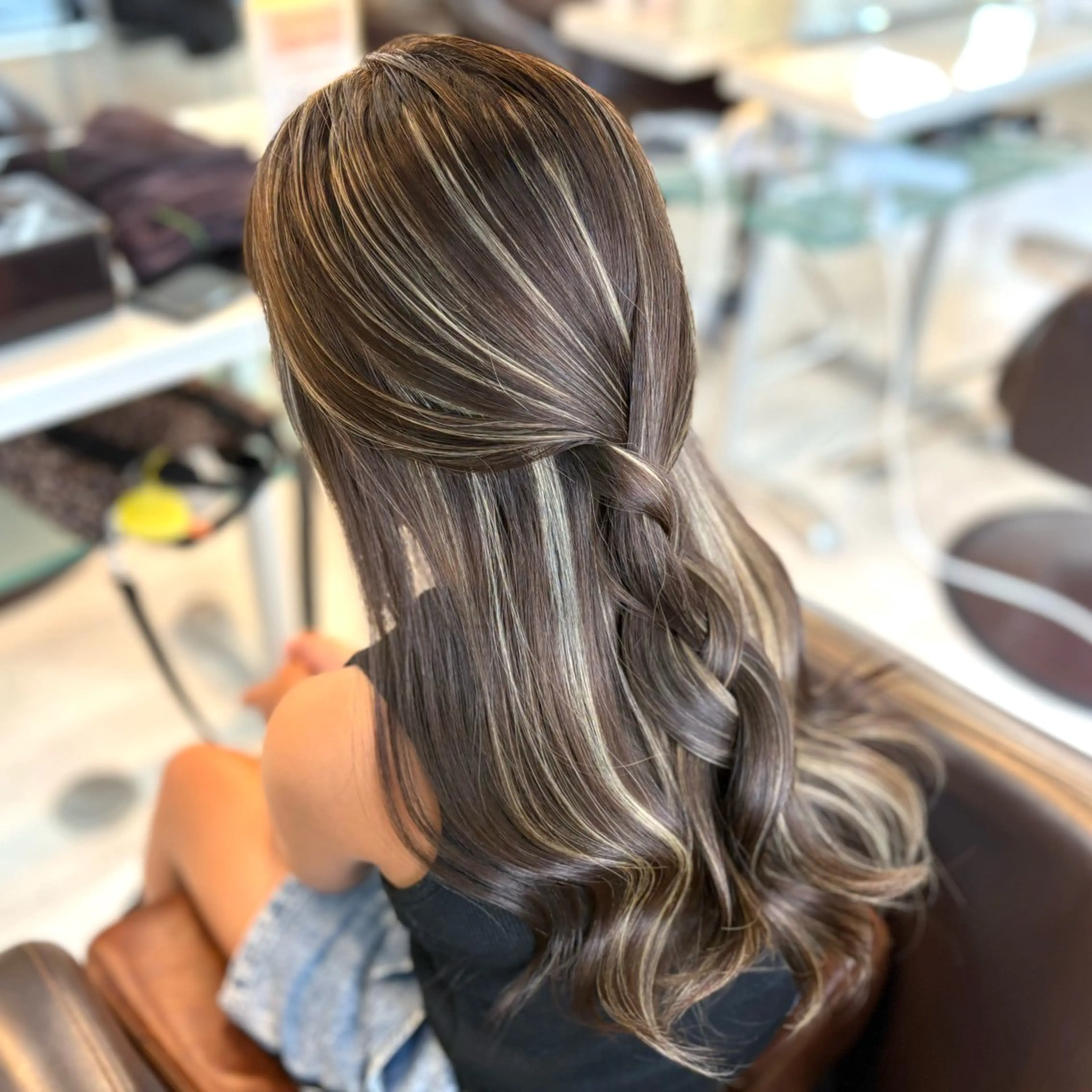 ロング ヘアカラー 🇺🇸ハイライト 🌵satsukiのヘアスタイル