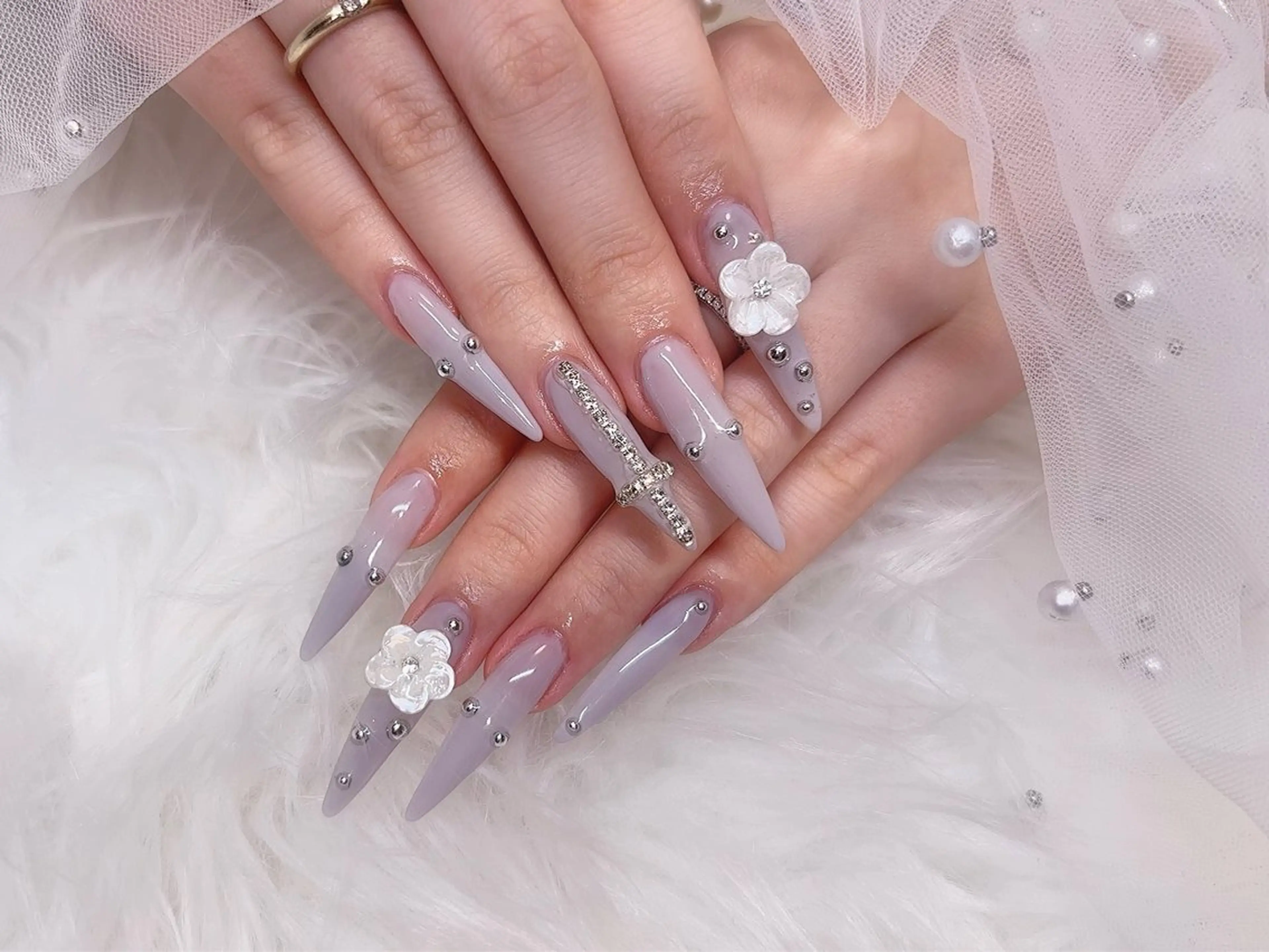 ネイル フラワーネイル ロングネイル ネイルチップ Y. 🍒maki🍒ྀིのネイルデザイン