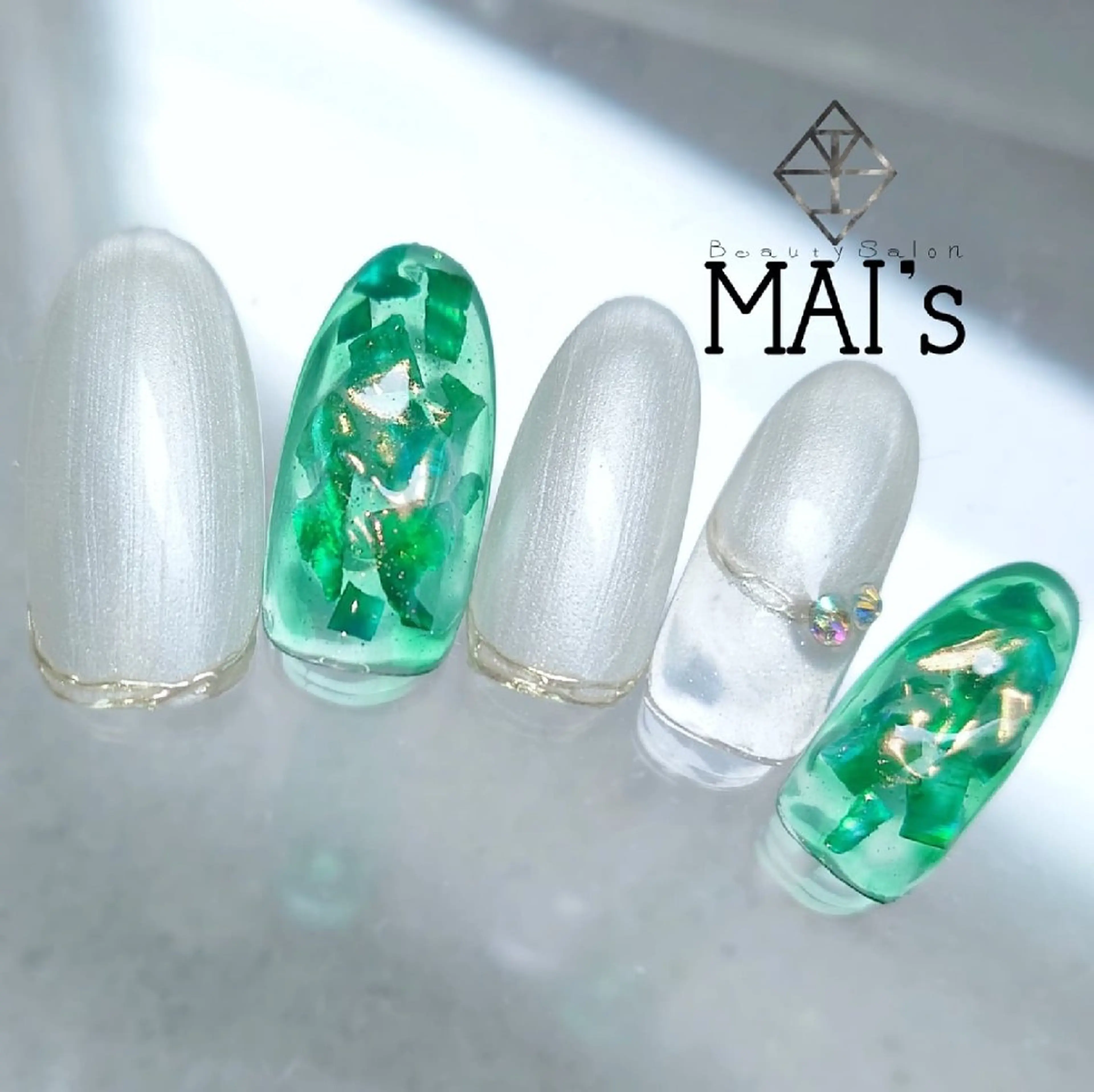 ネイル ハンドネイル ネイリスト Erinaのネイルデザイン