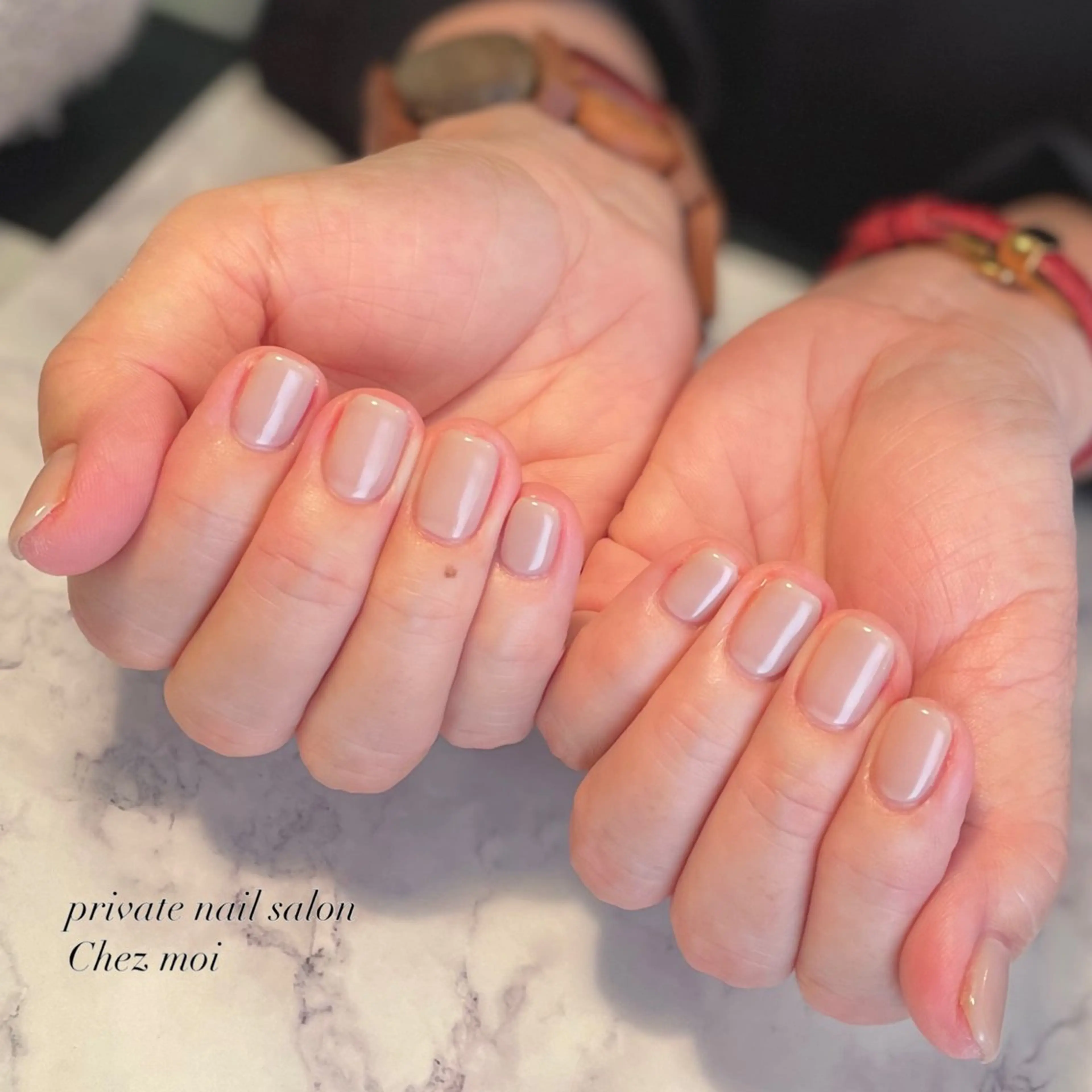 ネイル ワンカラーネイル KOMINE TOMOKOのネイルデザイン