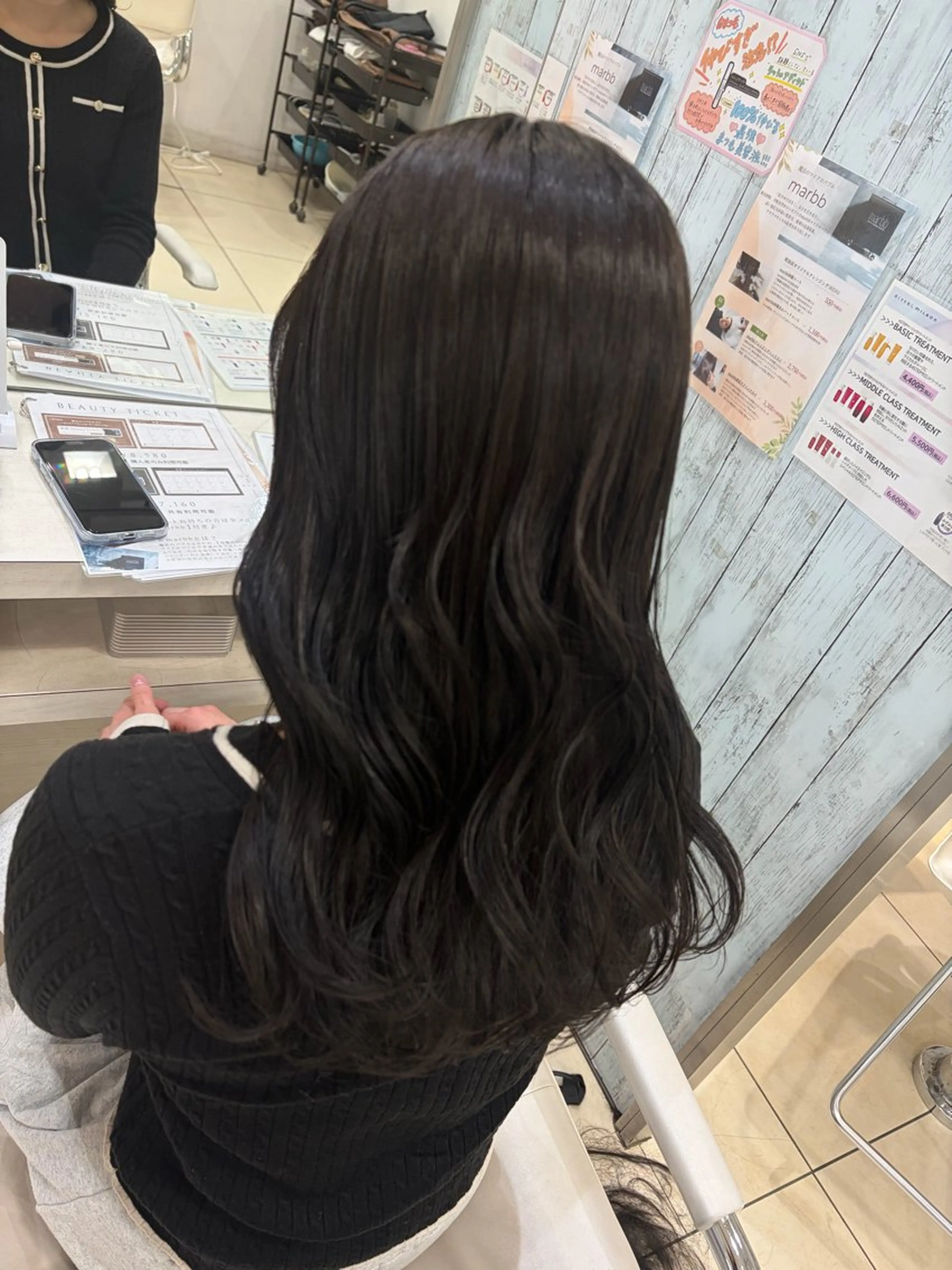 セミロング 【髪質改善カラー】 あむ·. ⟡ 🖤のヘアスタイル