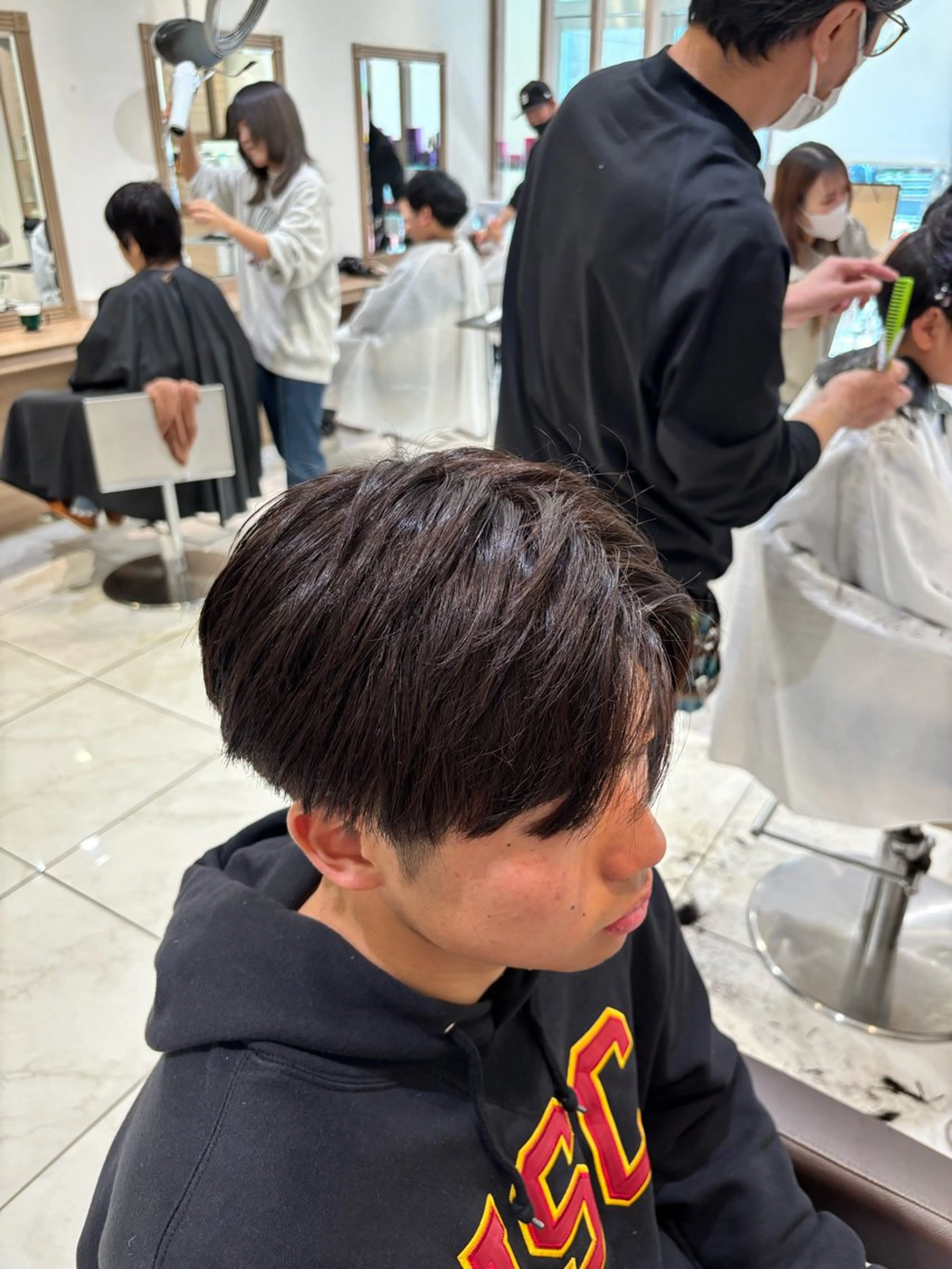 メンズ メンズブリーチ カット ヘアカラー メンズ／パーマ 山本侑平のヘアスタイル