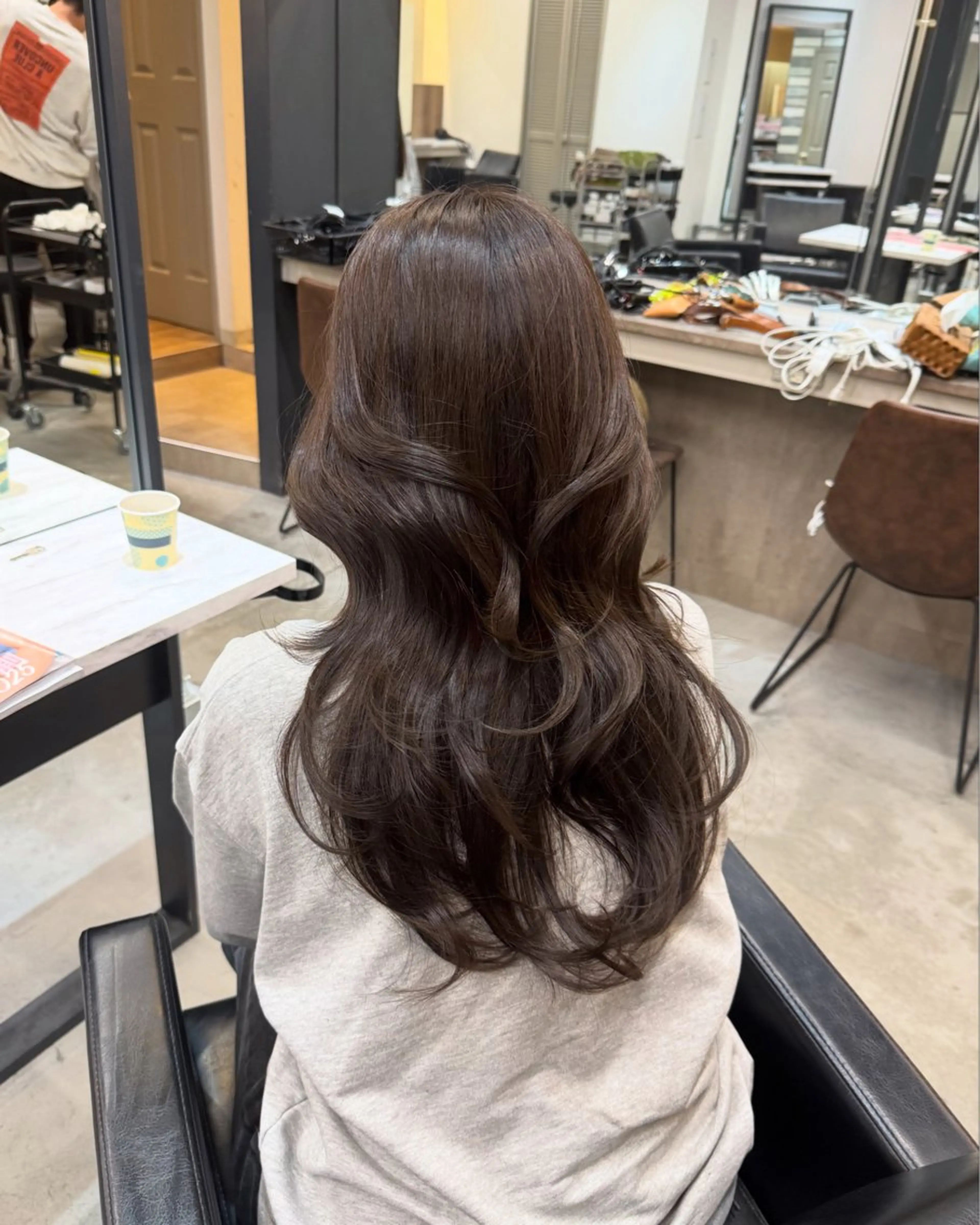 ロング カラー カット ヘアカラー トリートメント 韓国ヘア🇰🇷 YUKINAのヘアスタイル
