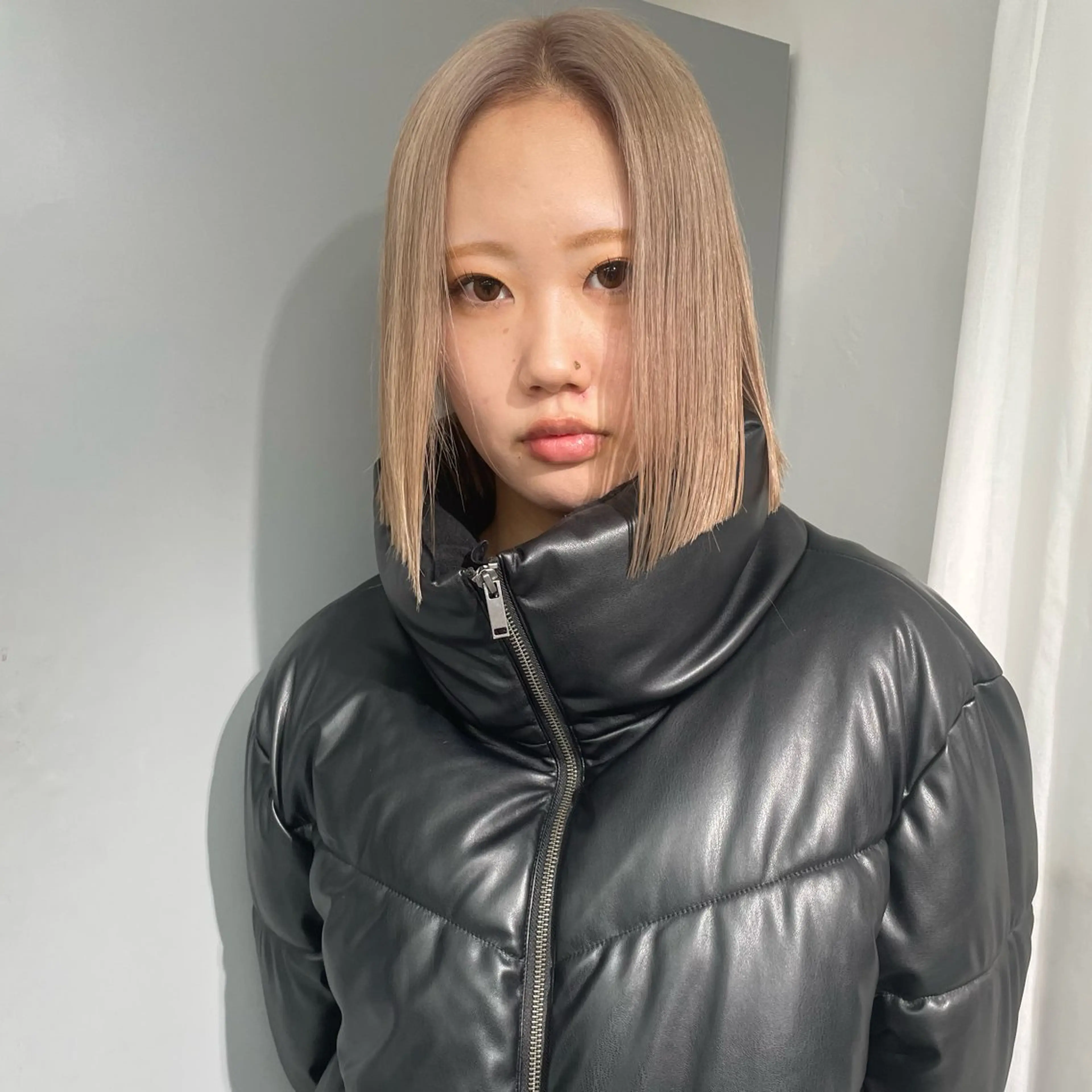 ショート カラー ヘアカラー ハイトーン/ボブ /HBL/AYUNAのヘアスタイル