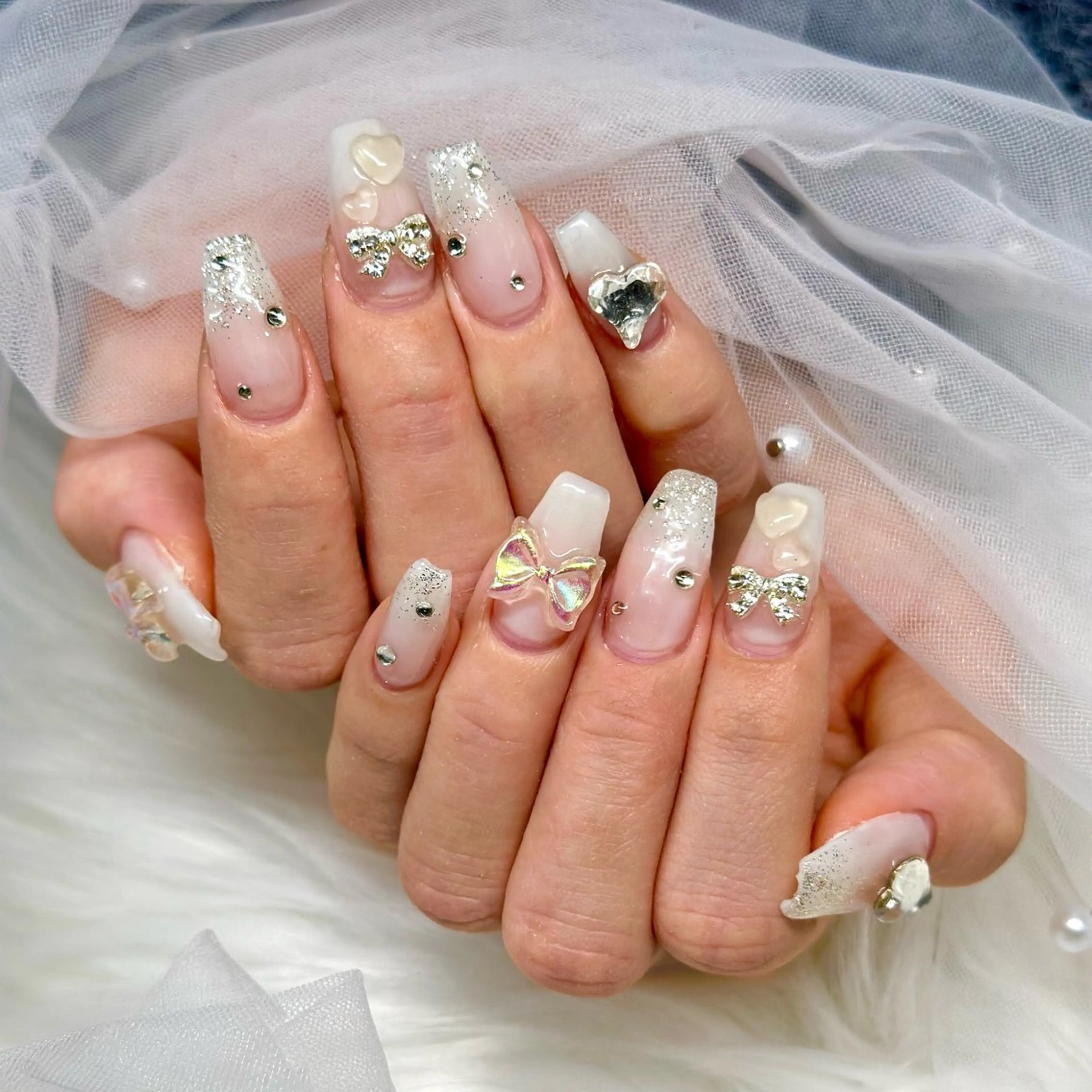 ネイル MIGHTY COLORのネイルデザイン