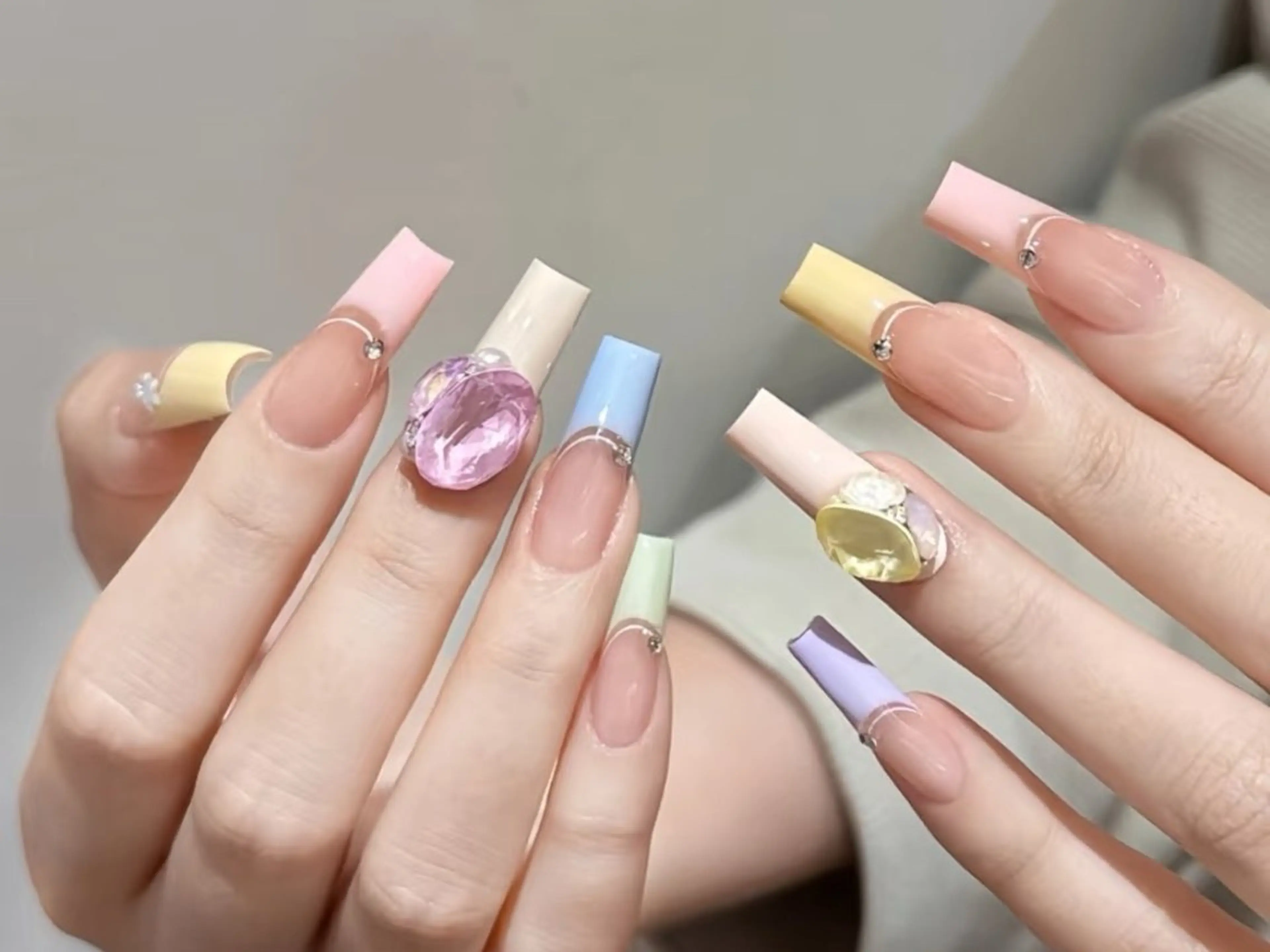 ネイル フレンチネイル 春ネイル YK Beauty Salonのマツエク・マツパデザイン