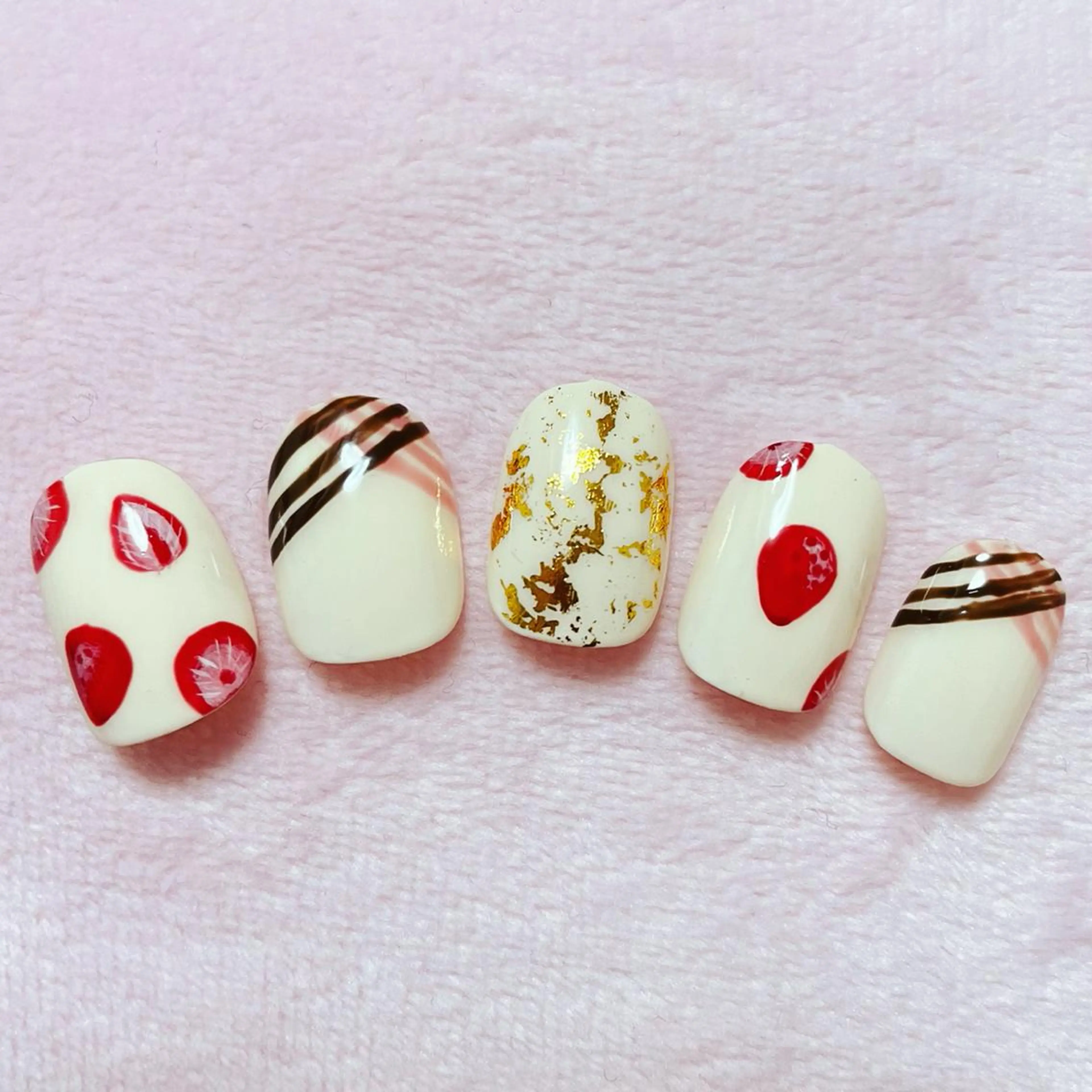 ネイル A-nail エーネイル所属・M. ERIのネイルデザイン