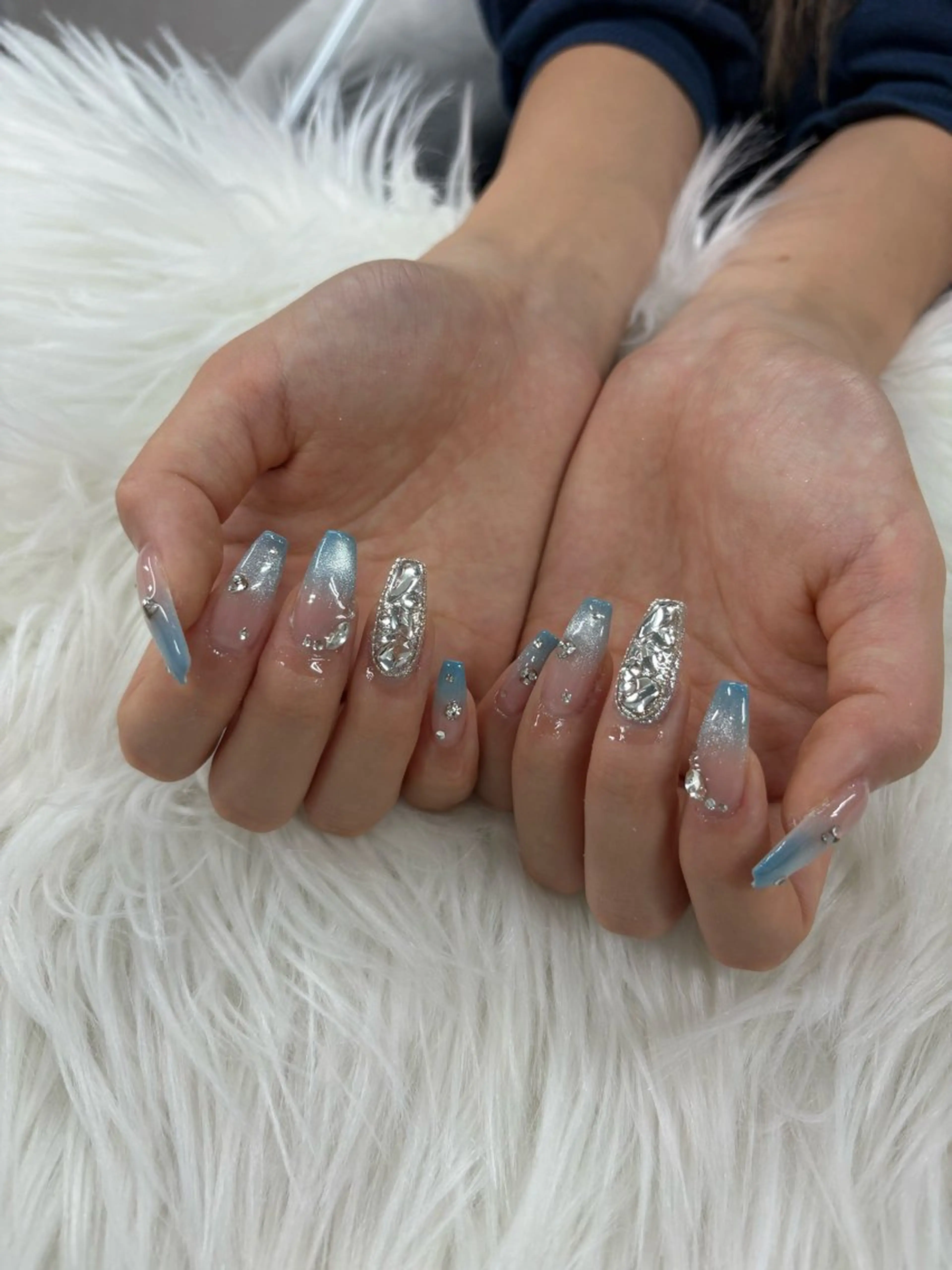 ネイル ハンドネイル SHION  のネイルデザイン