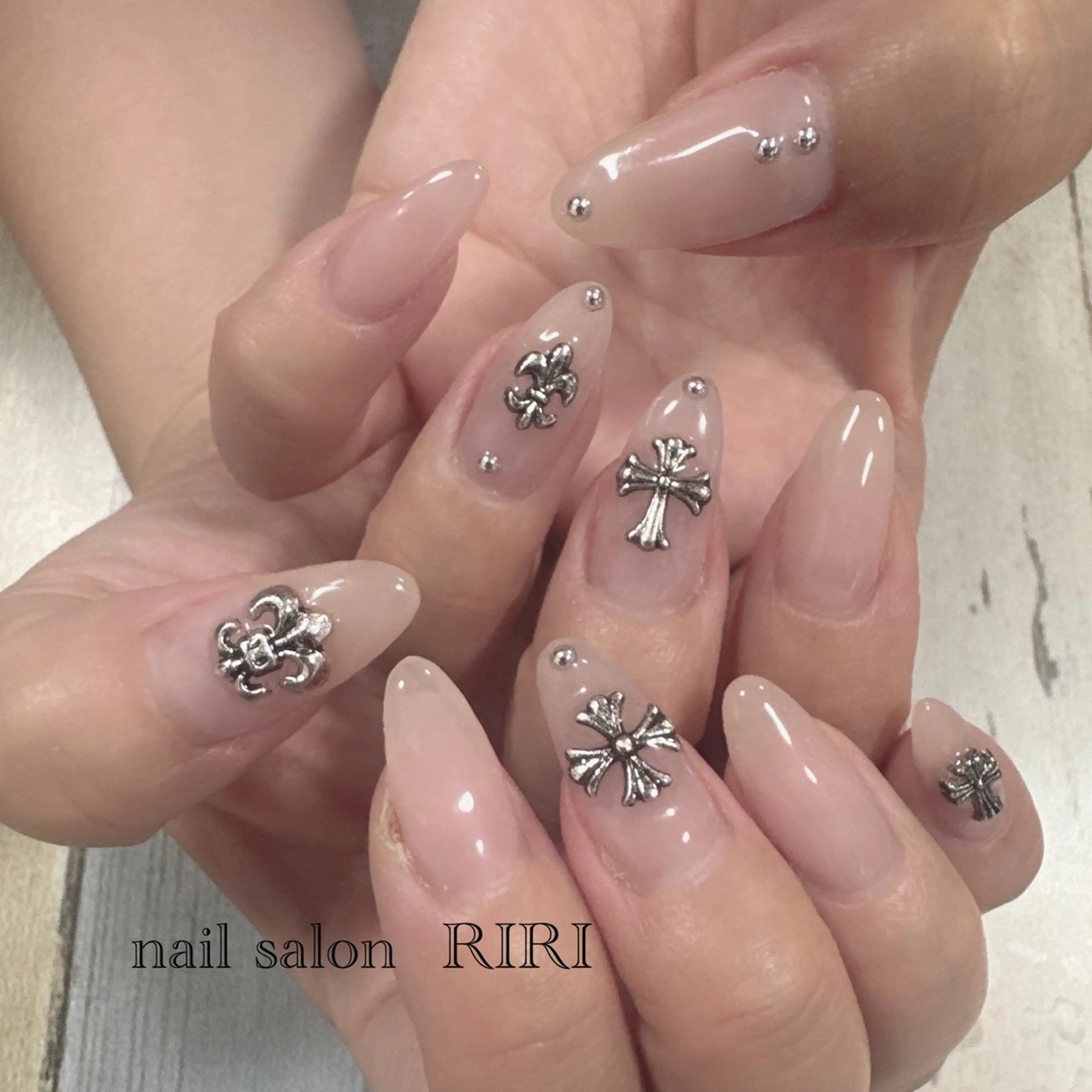 ネイル private  nail  salon RIRI所属・RIRI リリのネイルデザイン