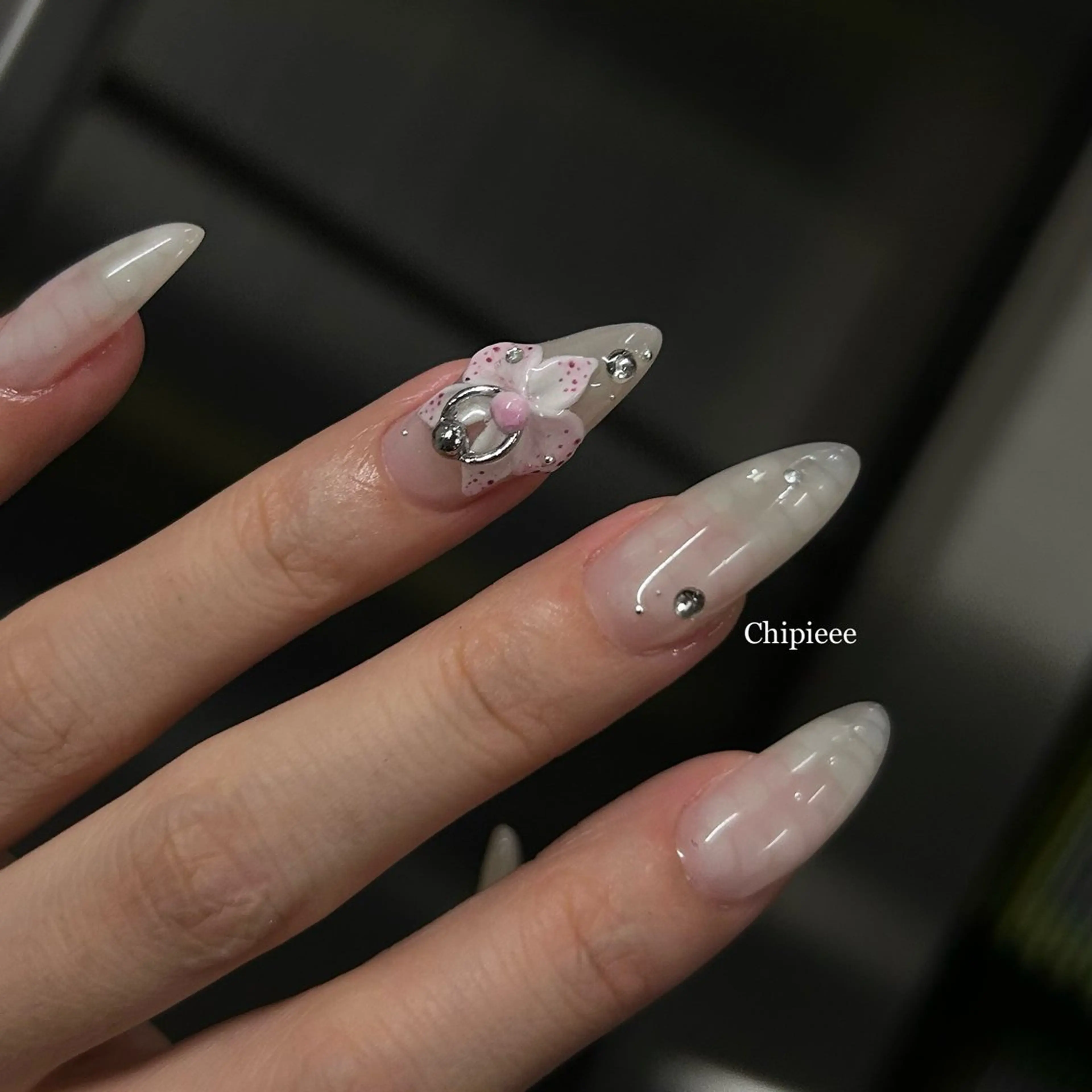 ネイル アートネイル ハンドネイル Chipieee manamiのネイルデザイン