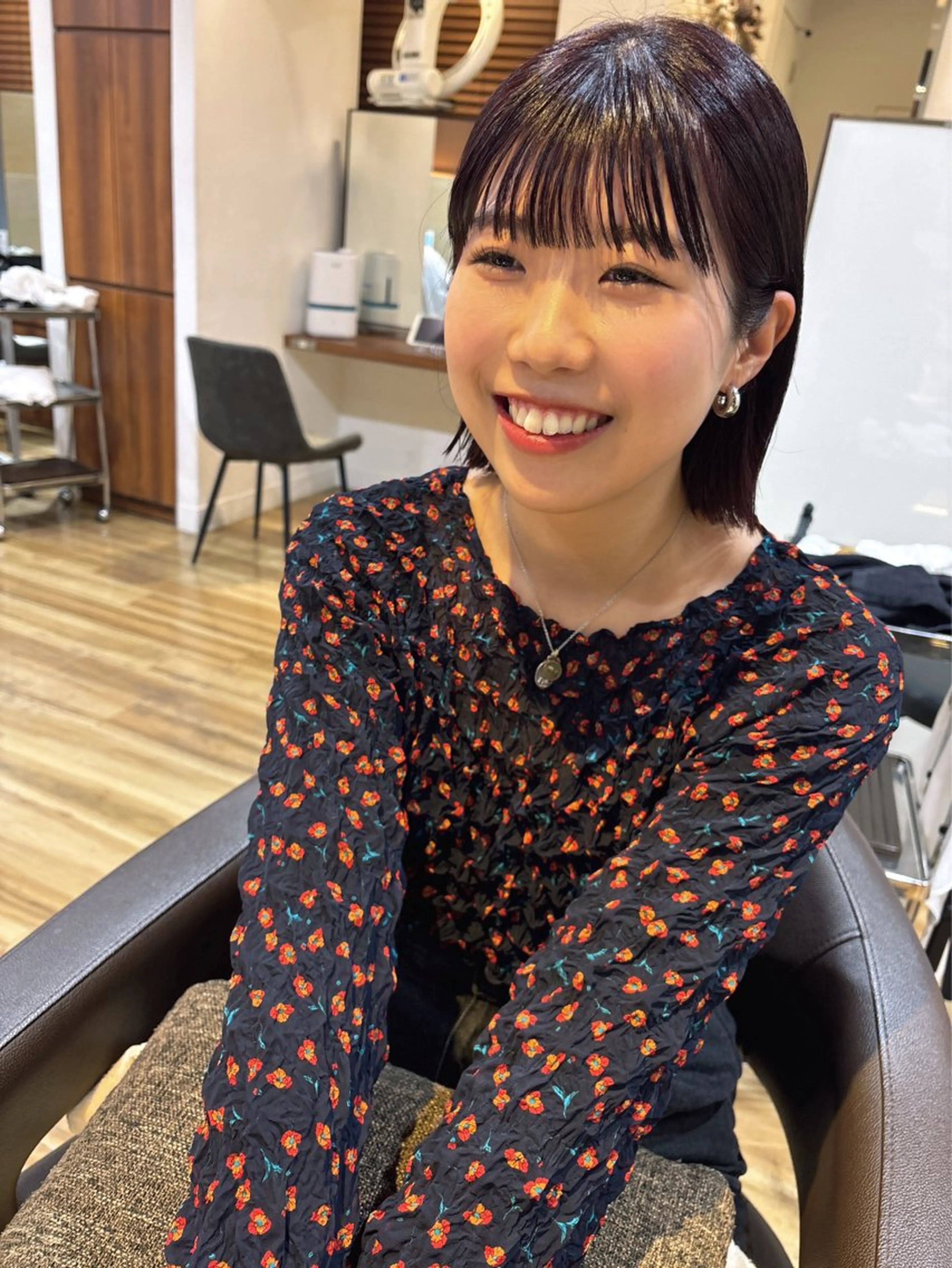 ショート カラー ボブ カット ヘアカラー レイヤーカット /透明感/千葉怜寿のヘアスタイル