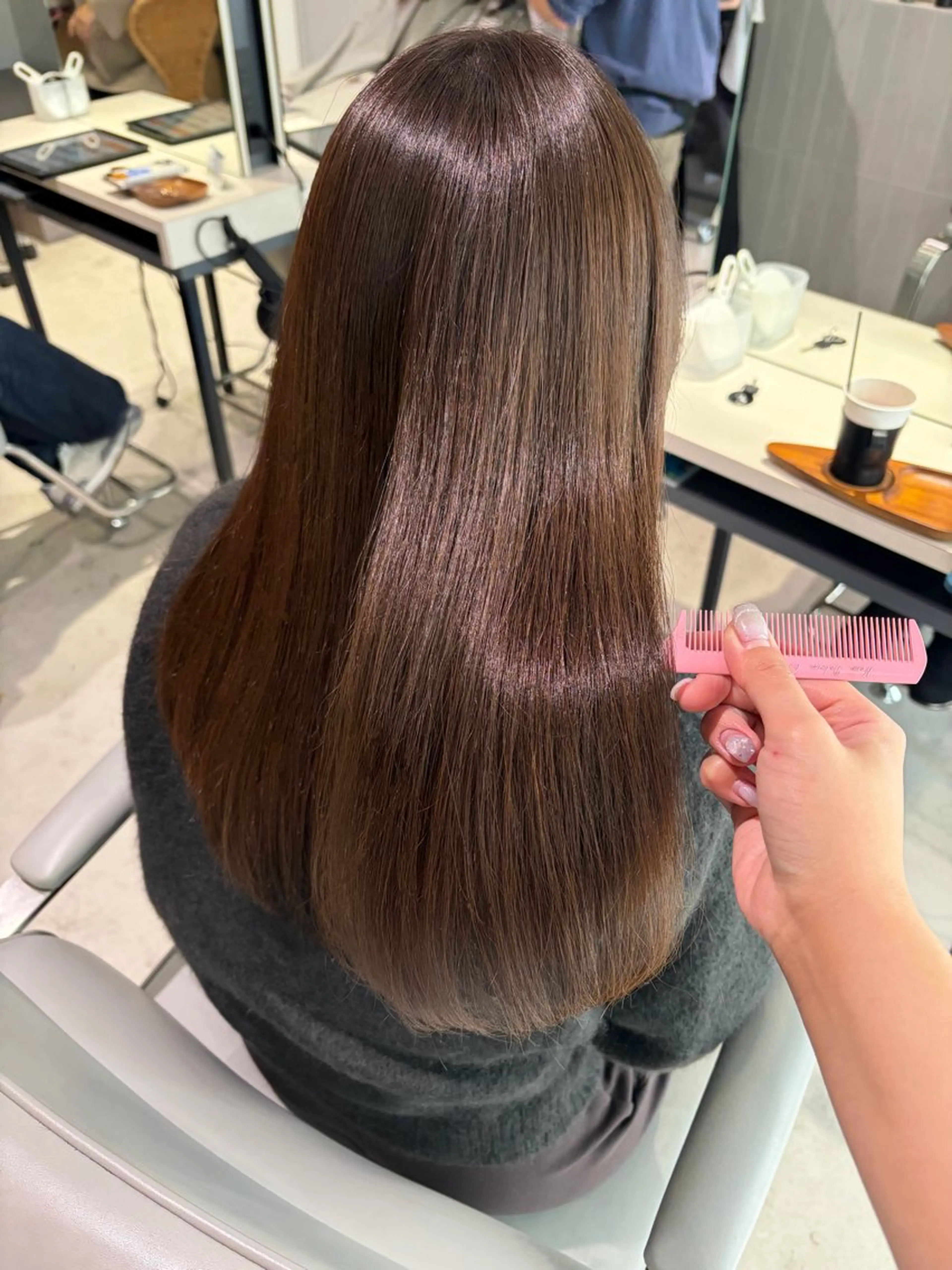 ロング カット ヘアカラー トリートメント yoki.所属・しげ ゆりか/透明感 カラー/顔周りカットのヘアスタイル