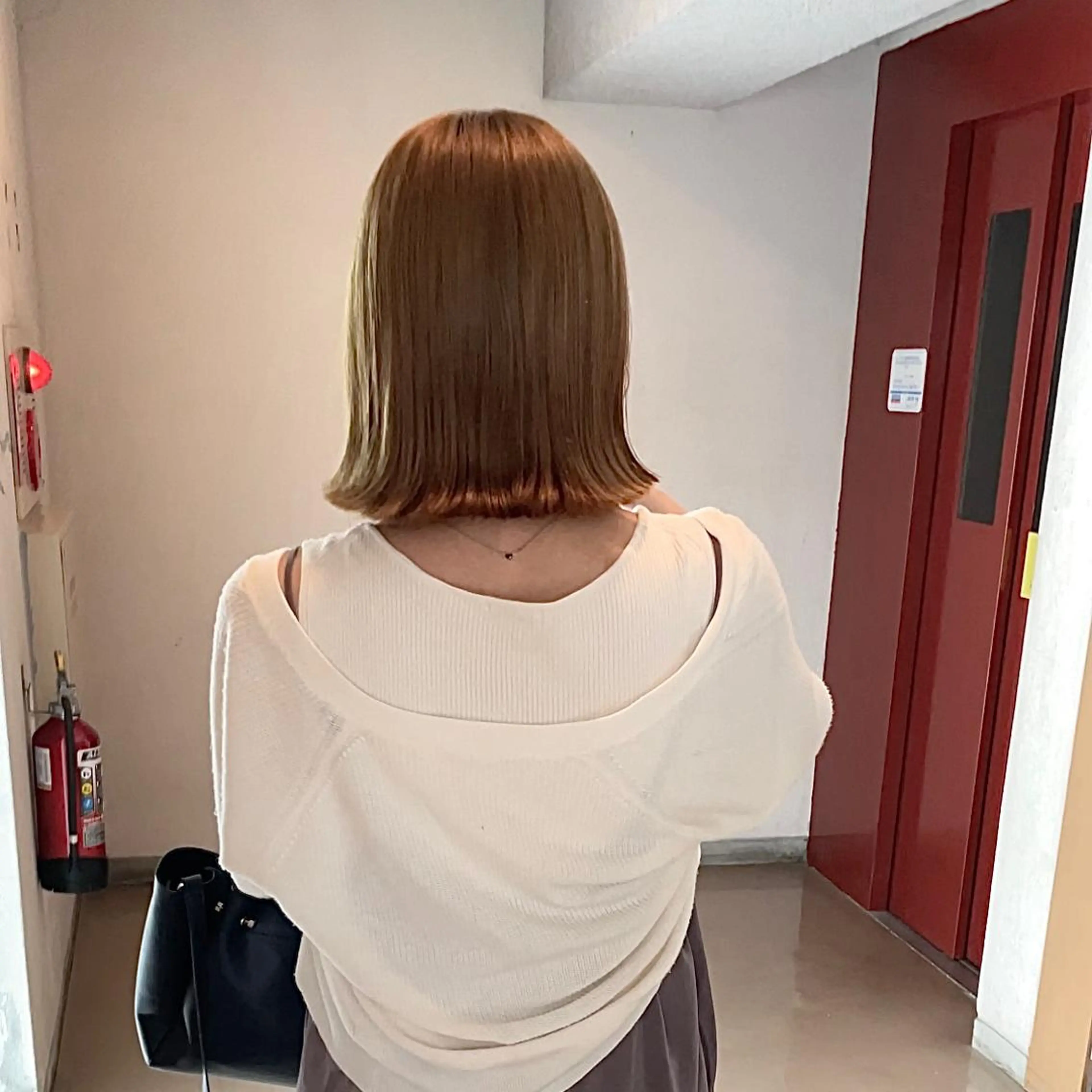 ミディアム カット ヘアカラー トリートメント vivre libre所属・vivre libreのヘアスタイル