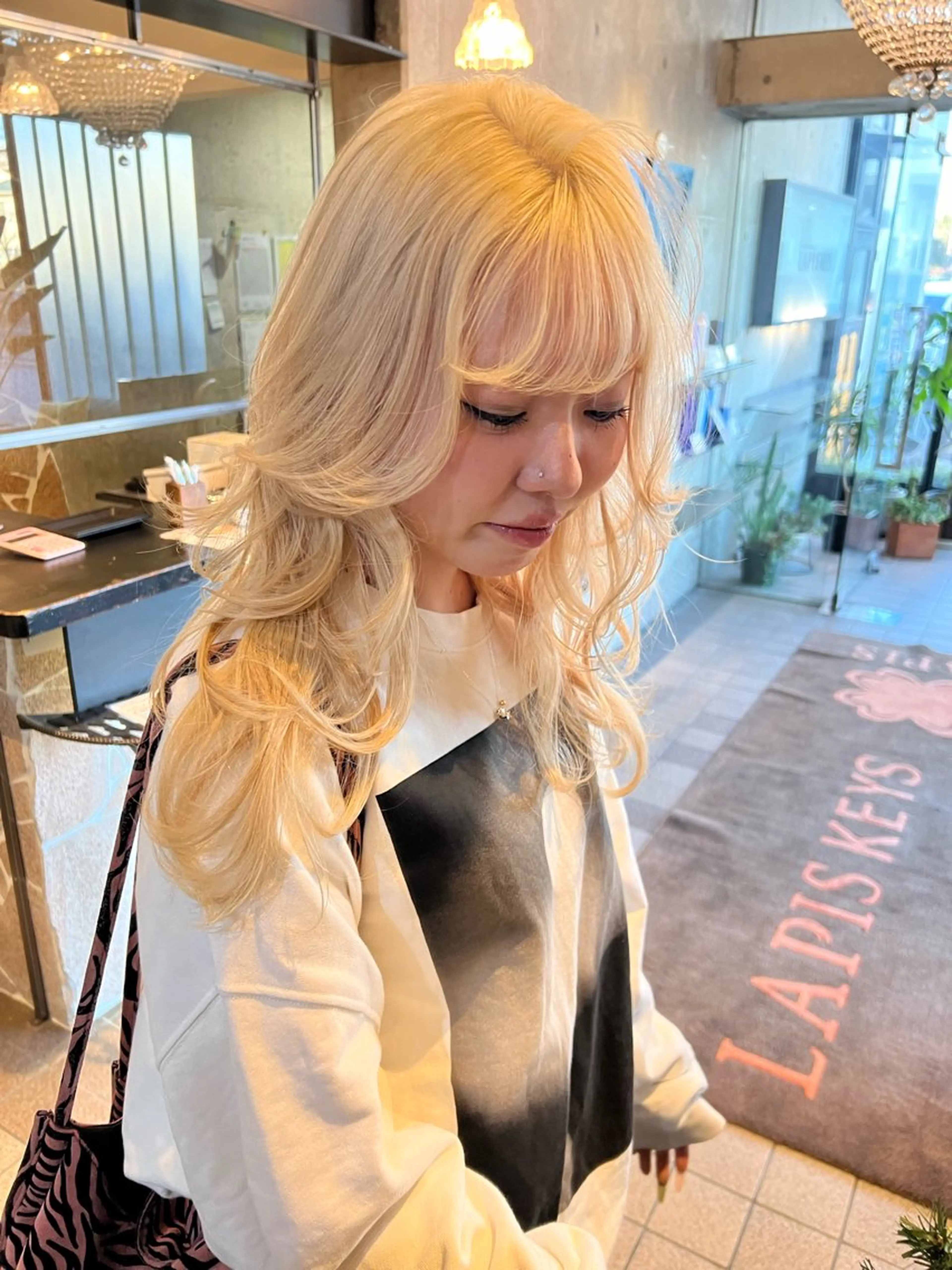 ロング カラー 只野 真衣のヘアスタイル