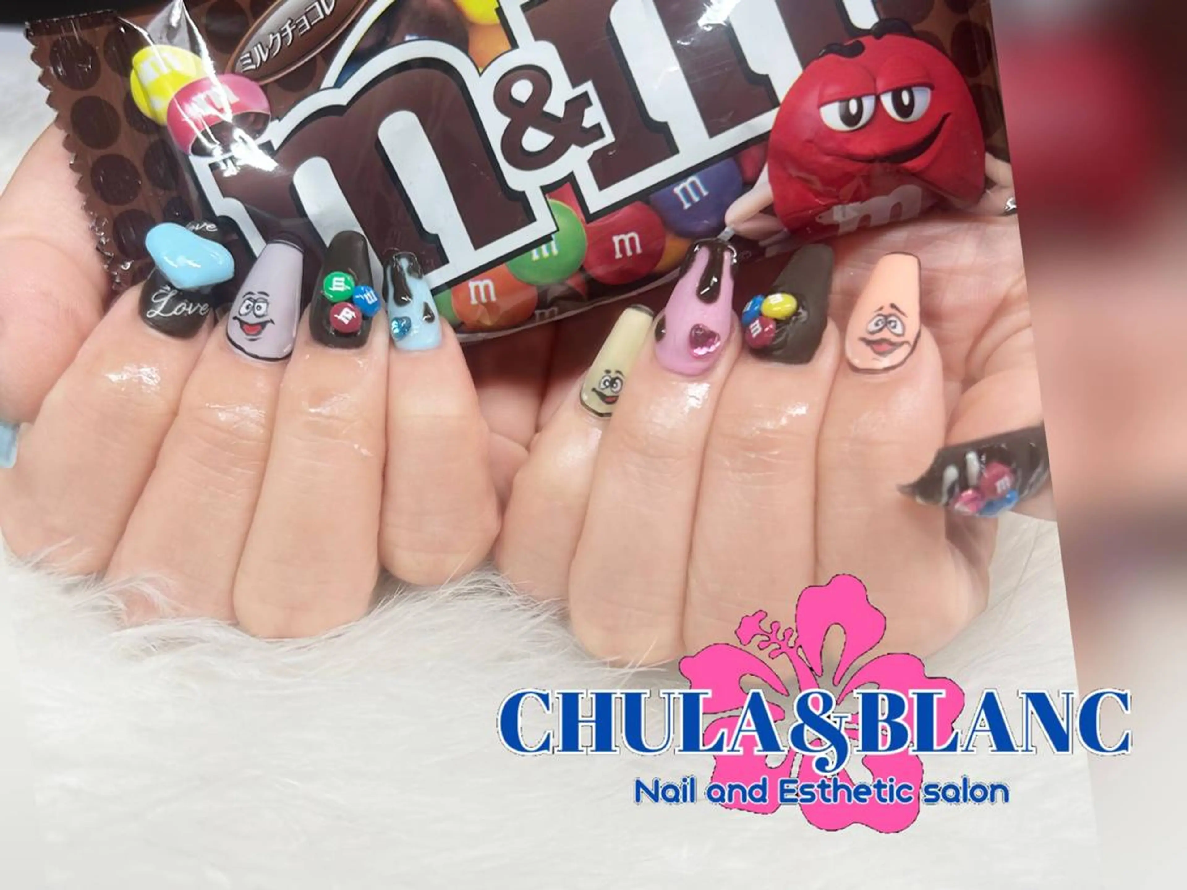 ハンドネイル CHULA& BLANCのネイルデザイン