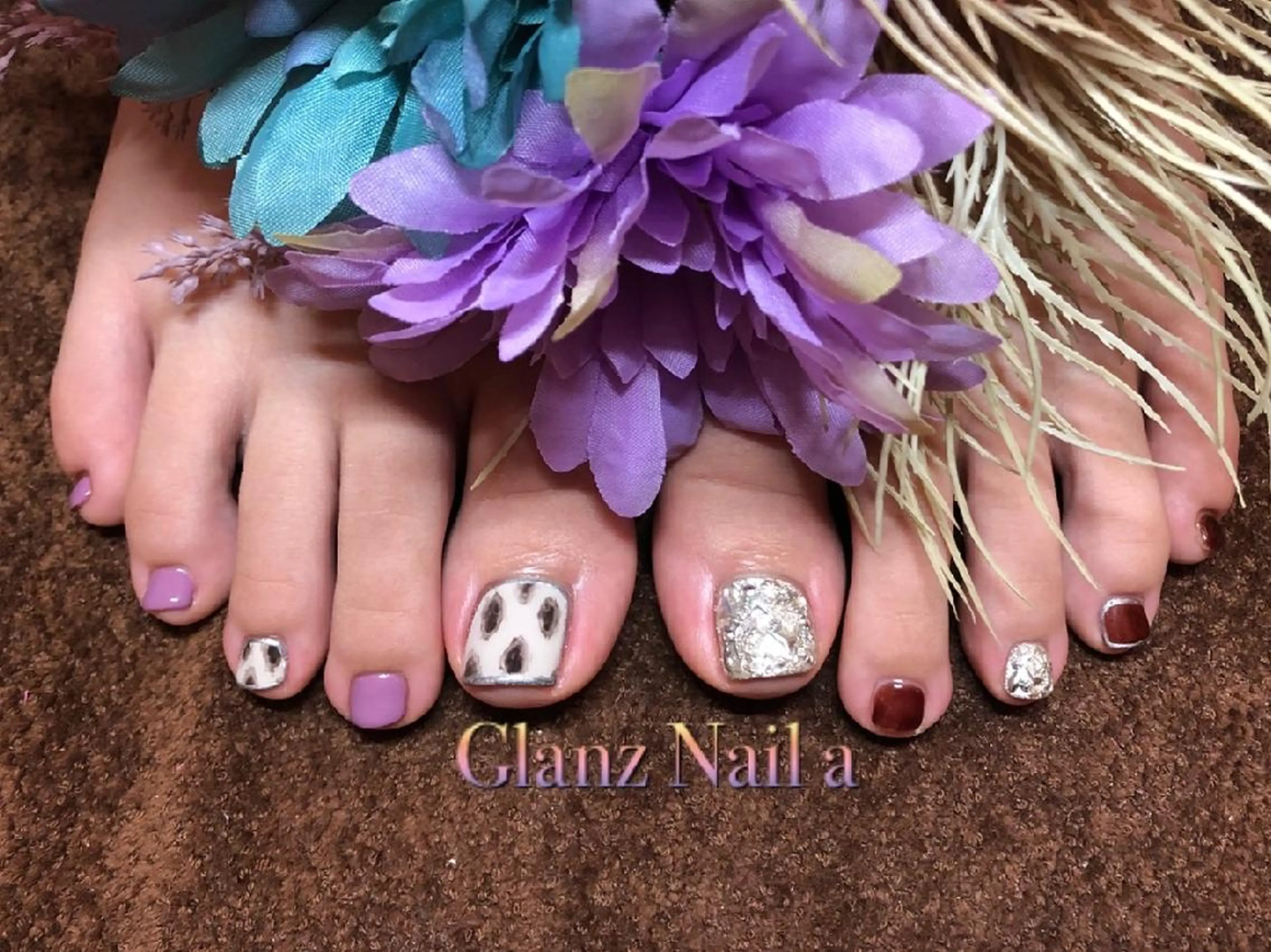 ネイル アートネイル シルバー Glanz  Nail aのネイルデザイン