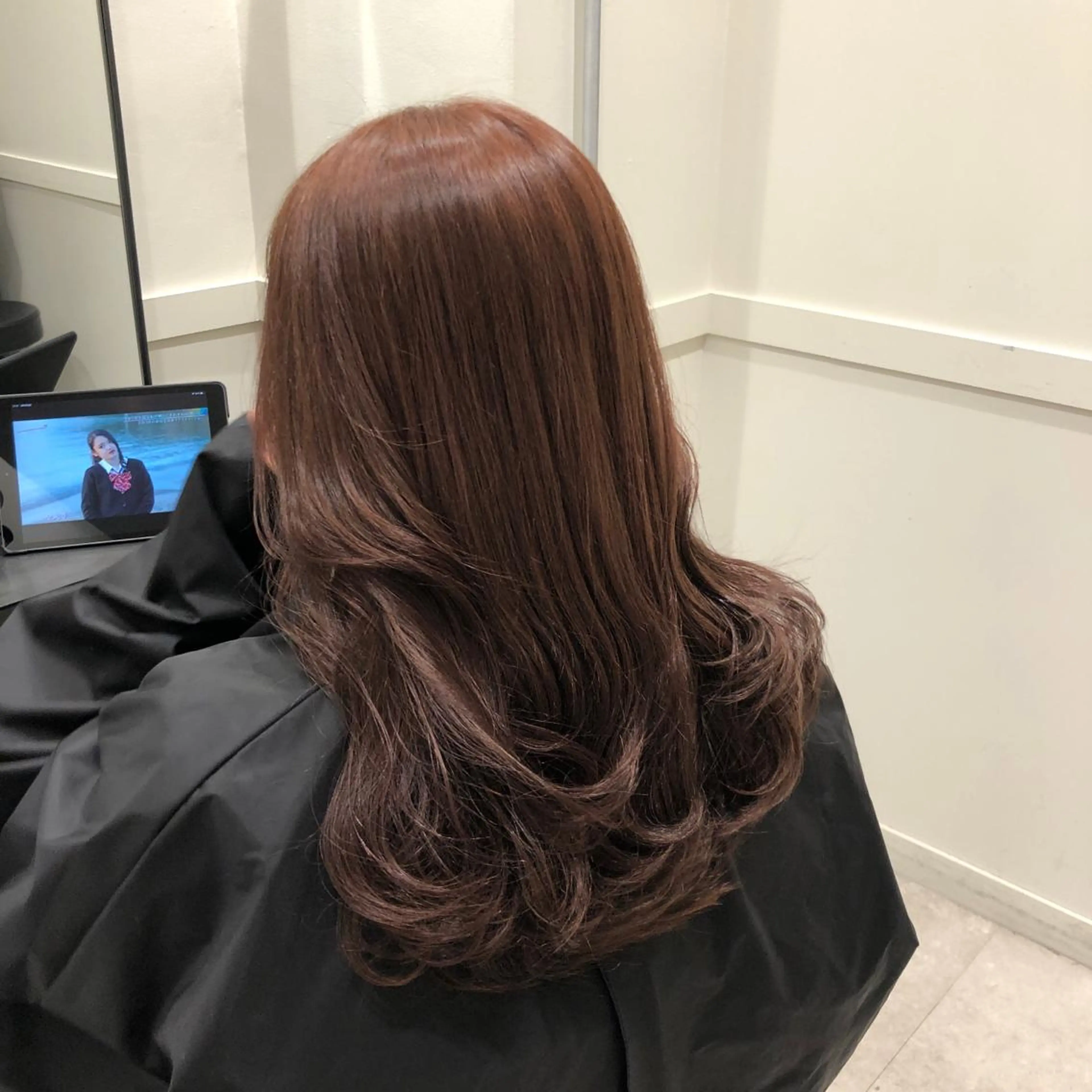 ロング カラー ベージュカラー ブリーチ ピンクカラー ピンクベージュ GO TODAY SHAiRE SALON 横浜Mare所属・🫧こおりやま なつみ🫧のヘアスタイル