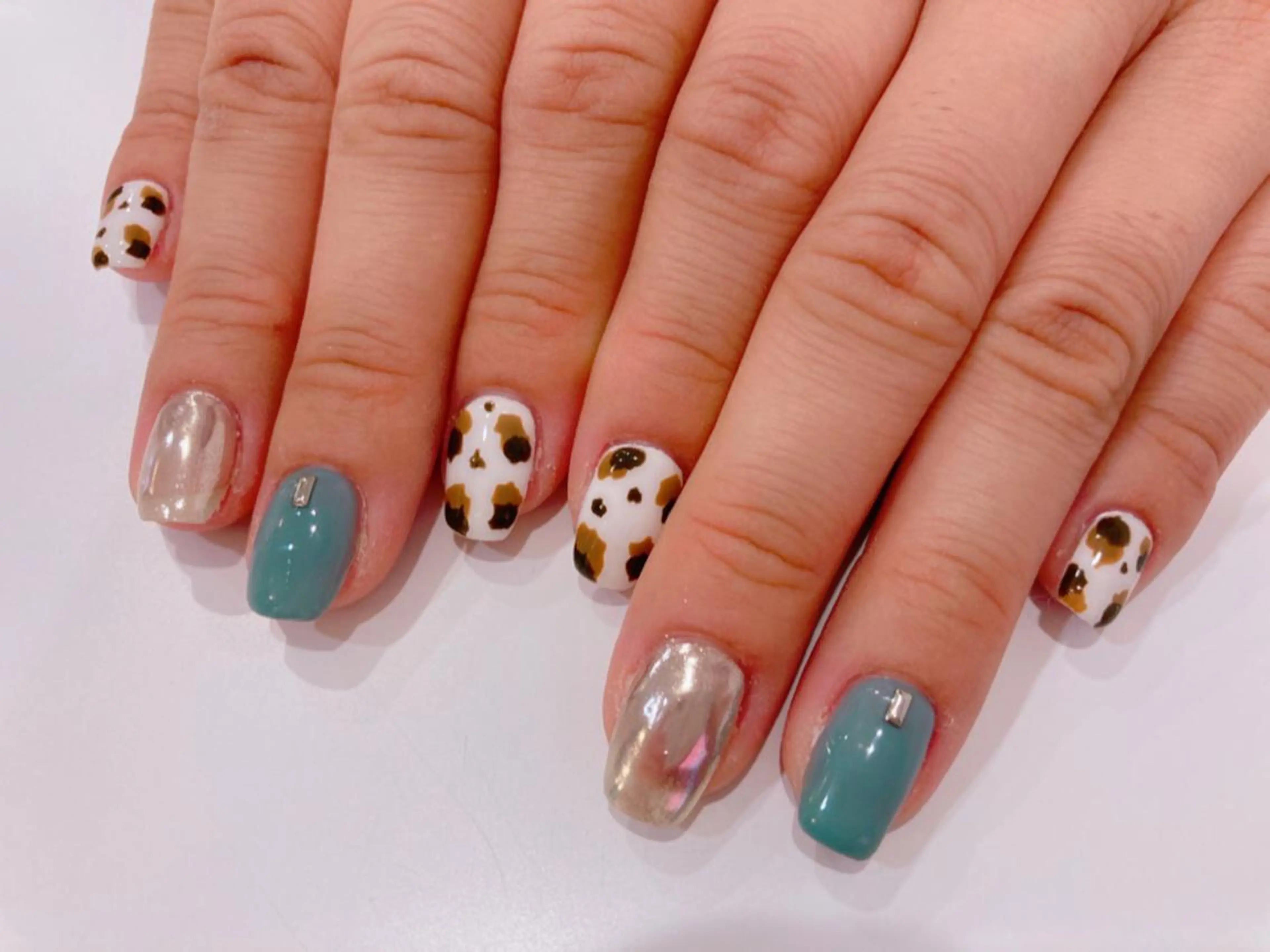 ネイル ハンドネイル 酒井 美由紀のネイルデザイン