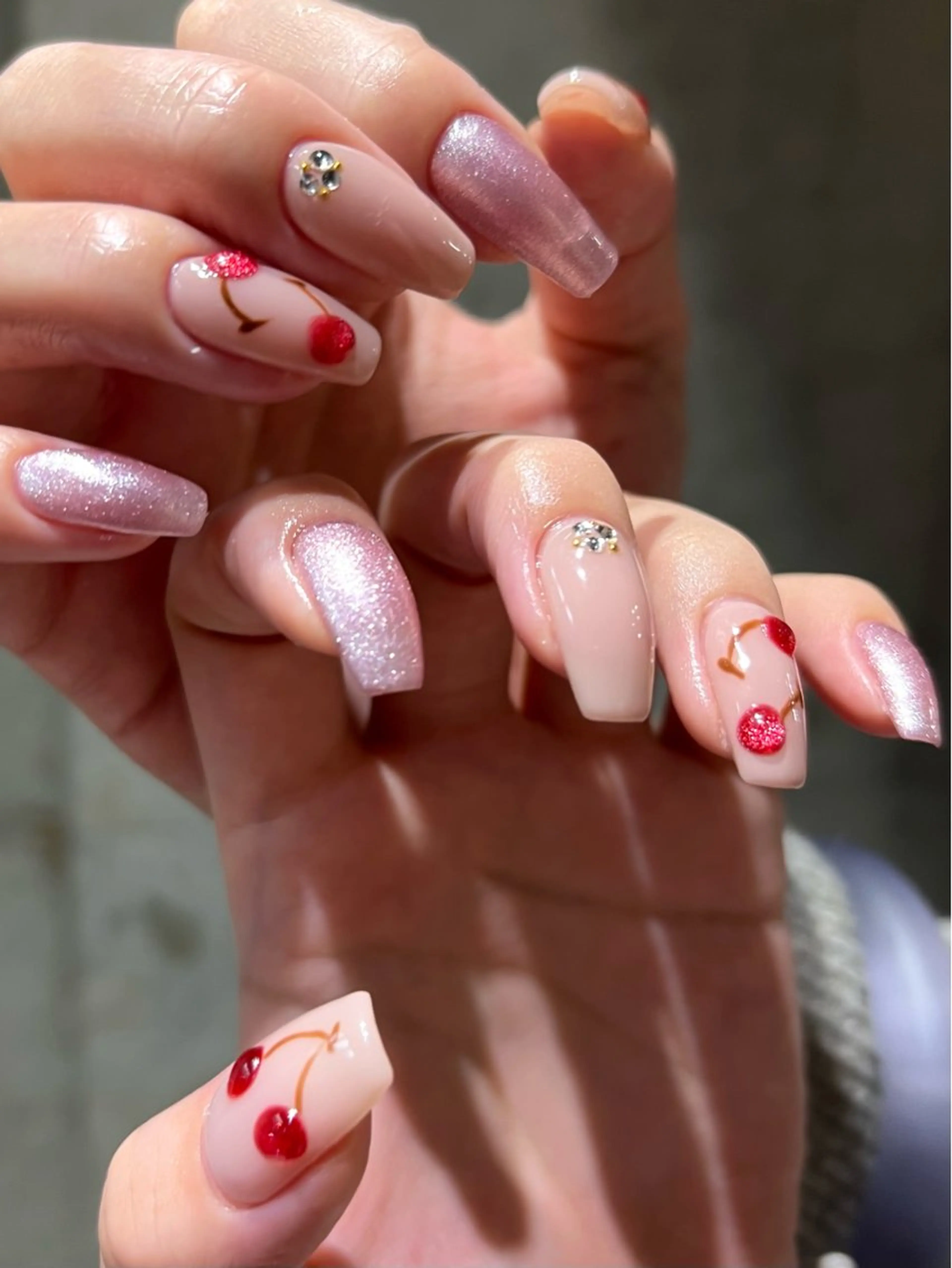 ネイル BeautySalonMIYAVI所属・浅草MIYAVI クミのネイルデザイン