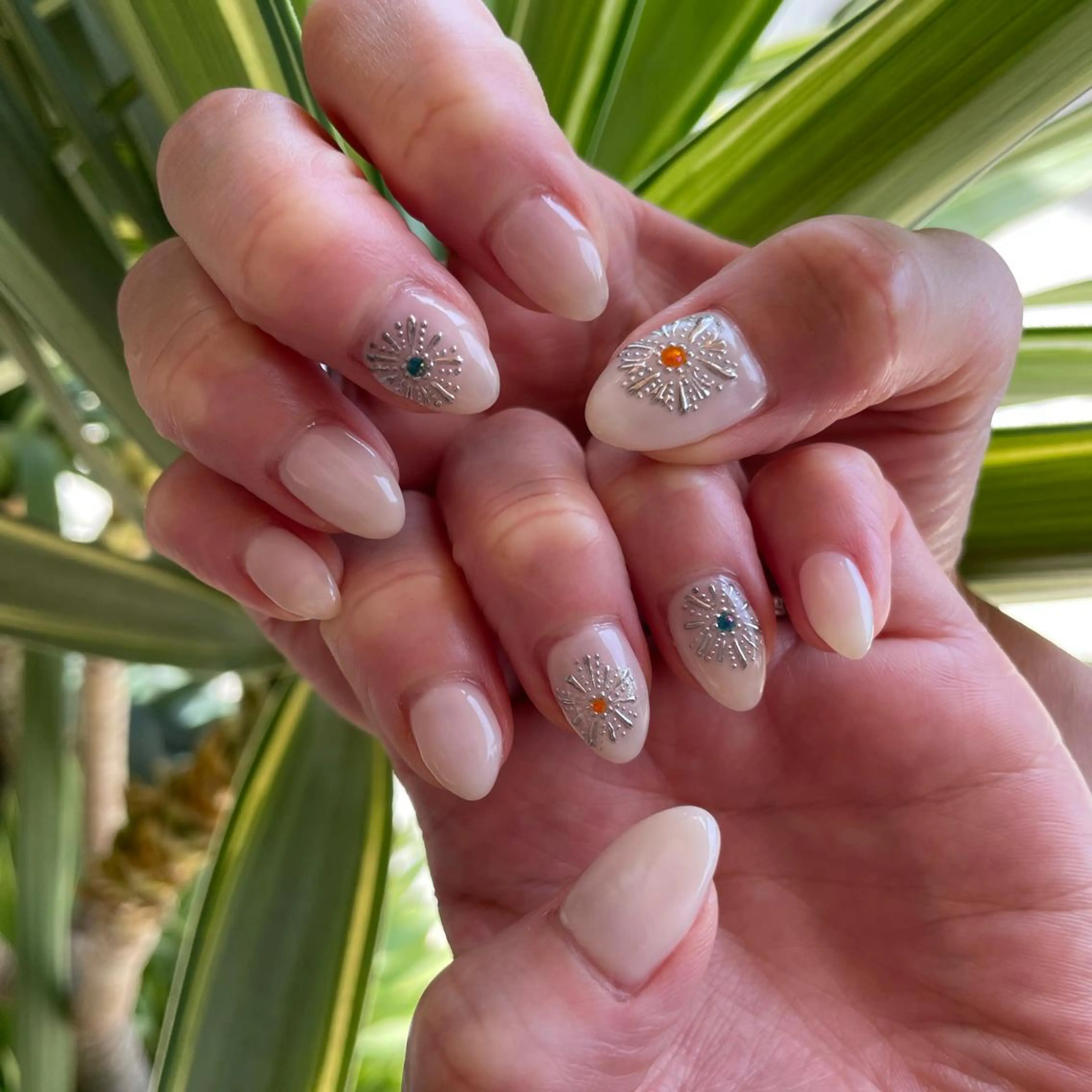 ネイル es nailのネイルデザイン