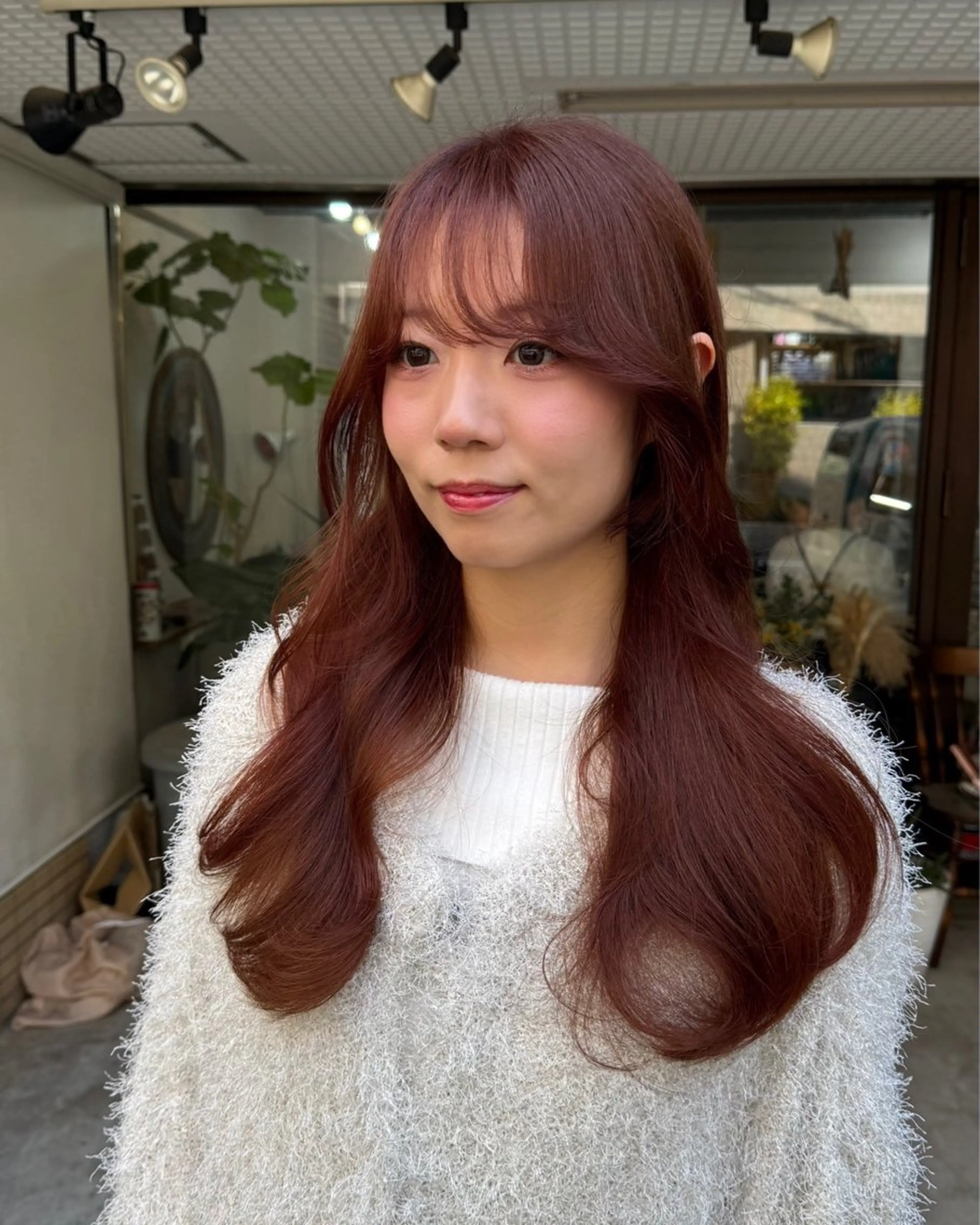 ロング カラー ハイトーンカラー ボブ くびれヘア 顔まわりレイヤー 顔周りカット カット ヘアカラー トリートメント フリーランス所属・韓国ヘア レイヤー くびれヘアMATSUのヘアスタイル