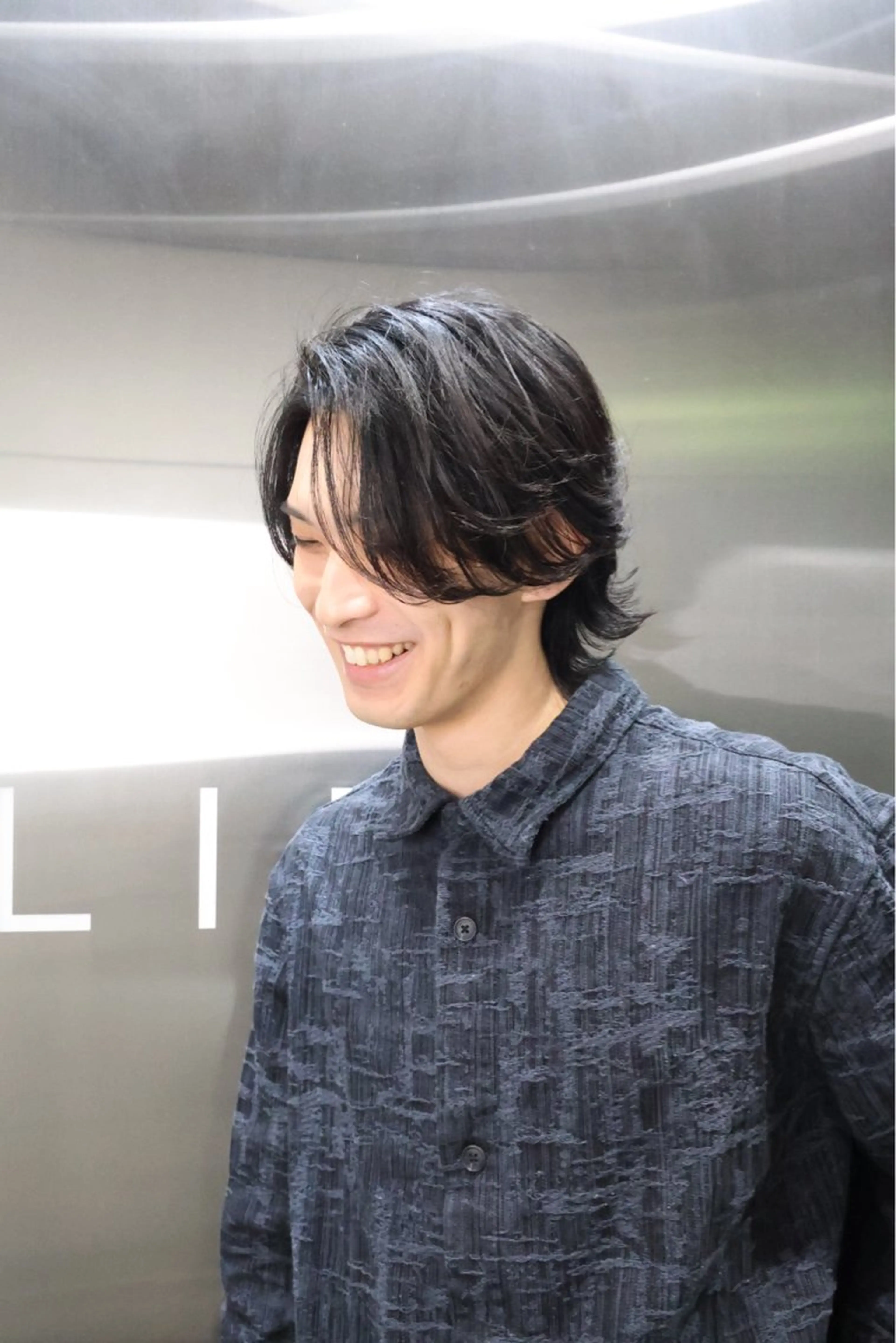 ミディアム パーマ メンズ 曲がる縮毛矯正 LIBER 　岩名のヘアスタイル