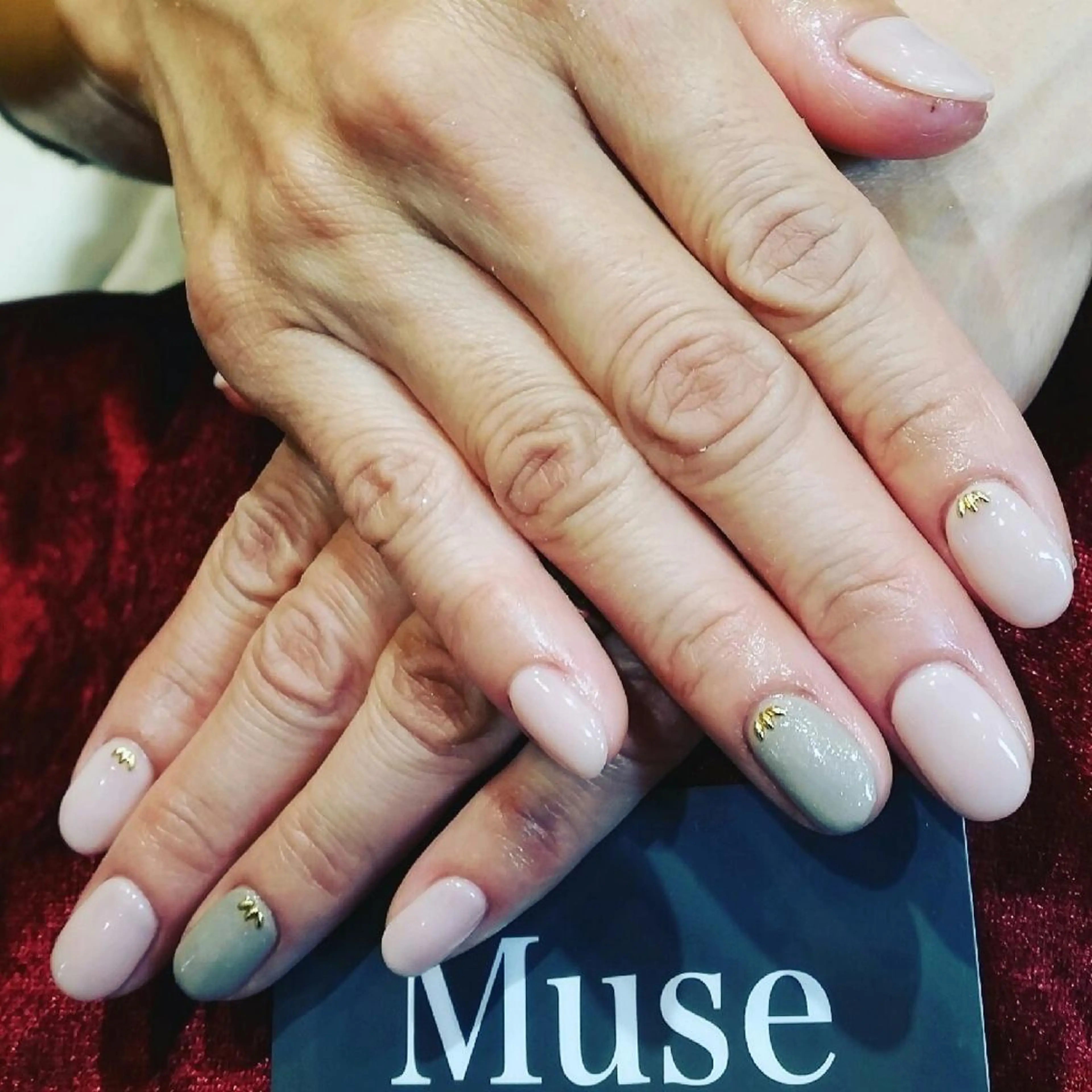 ネイル Hair&Nail MUSE 新浦安所属・井関 美幸のネイルデザイン