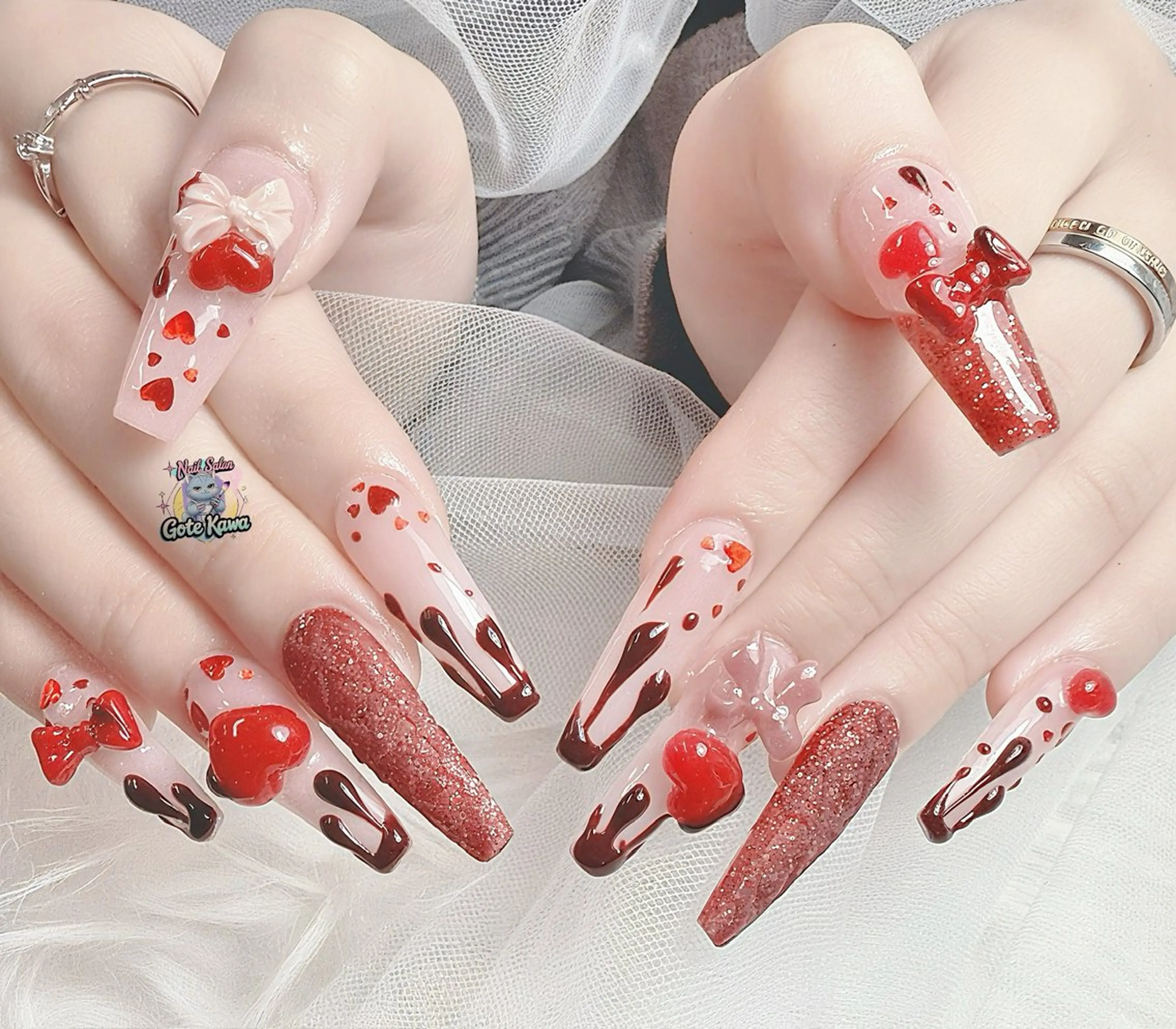 ネイル ハート マットネイル リボン バレンタイン ハンドネイル GOTE KAWA Nail Salon(ゴテかわ)所属・Gote Kawa nail salonのネイルデザイン