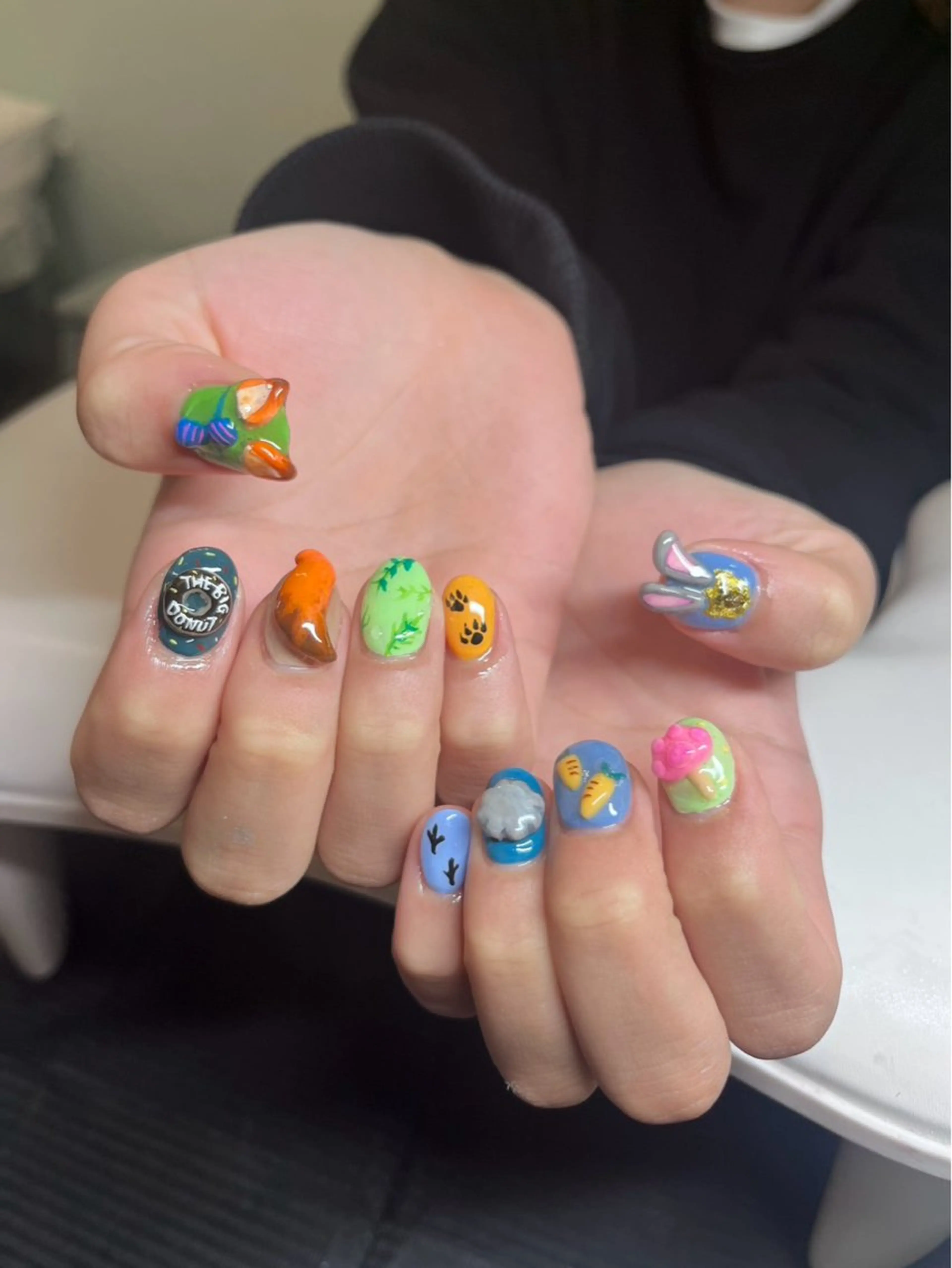 ネイル ハンドネイル ハンドケア Re:JUvia JUMIのネイルデザイン