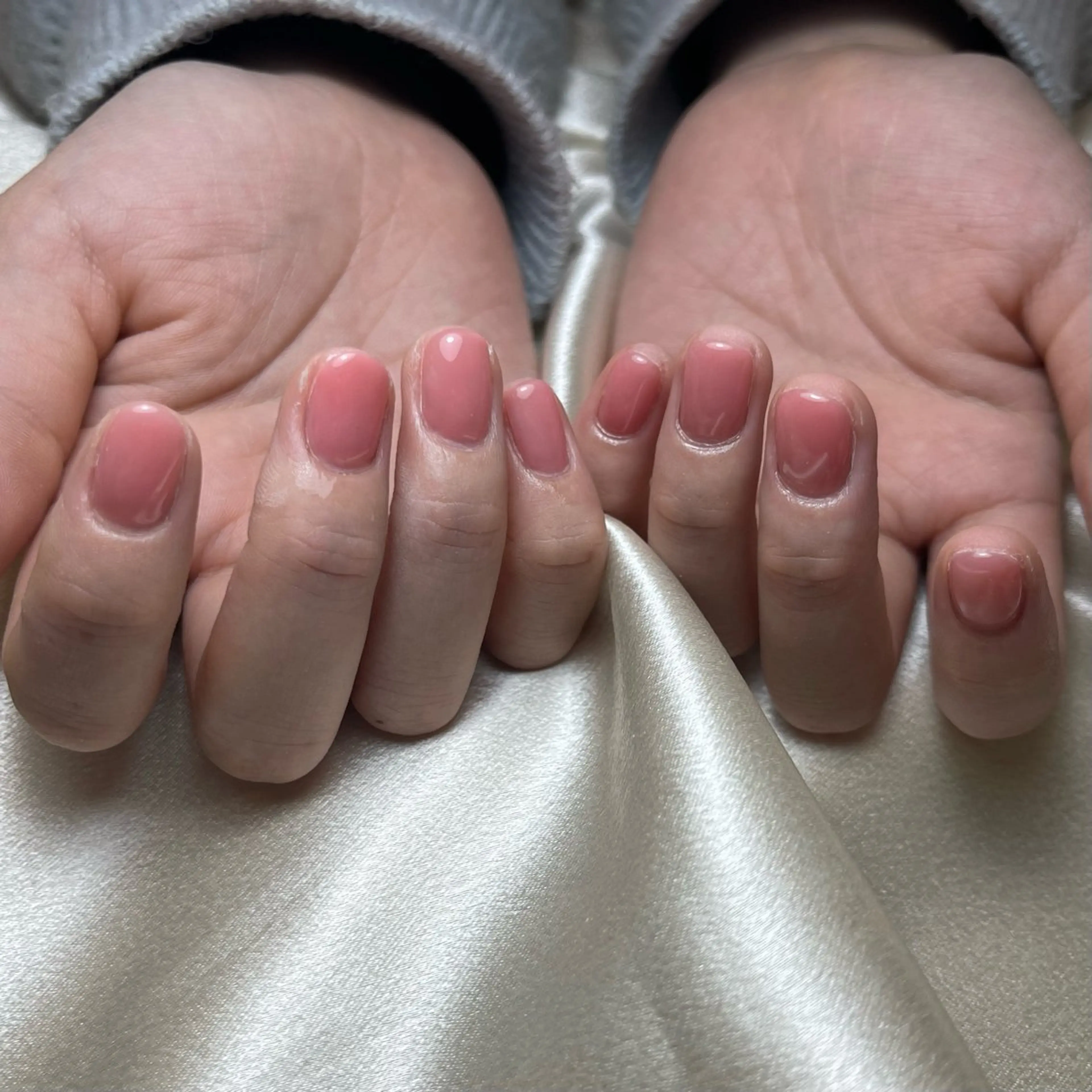 ネイル ワンカラーネイル ハンドネイル 🧁fein. nana🩵のネイルデザイン