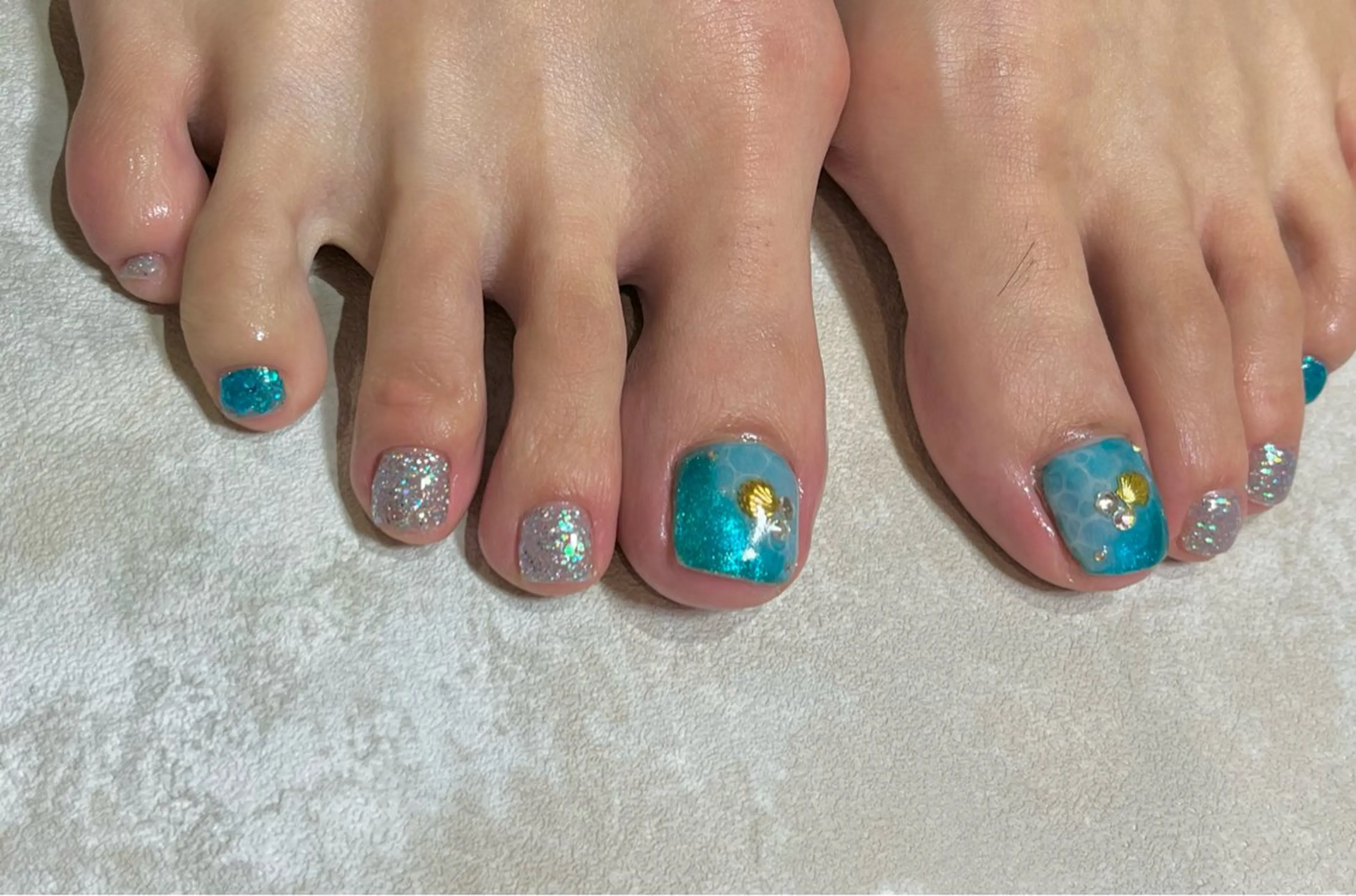 ネイル Nail Eye Salon ＆ School Plaisir 【プレジール】所属・u rの眉毛・アイブロウイメージ