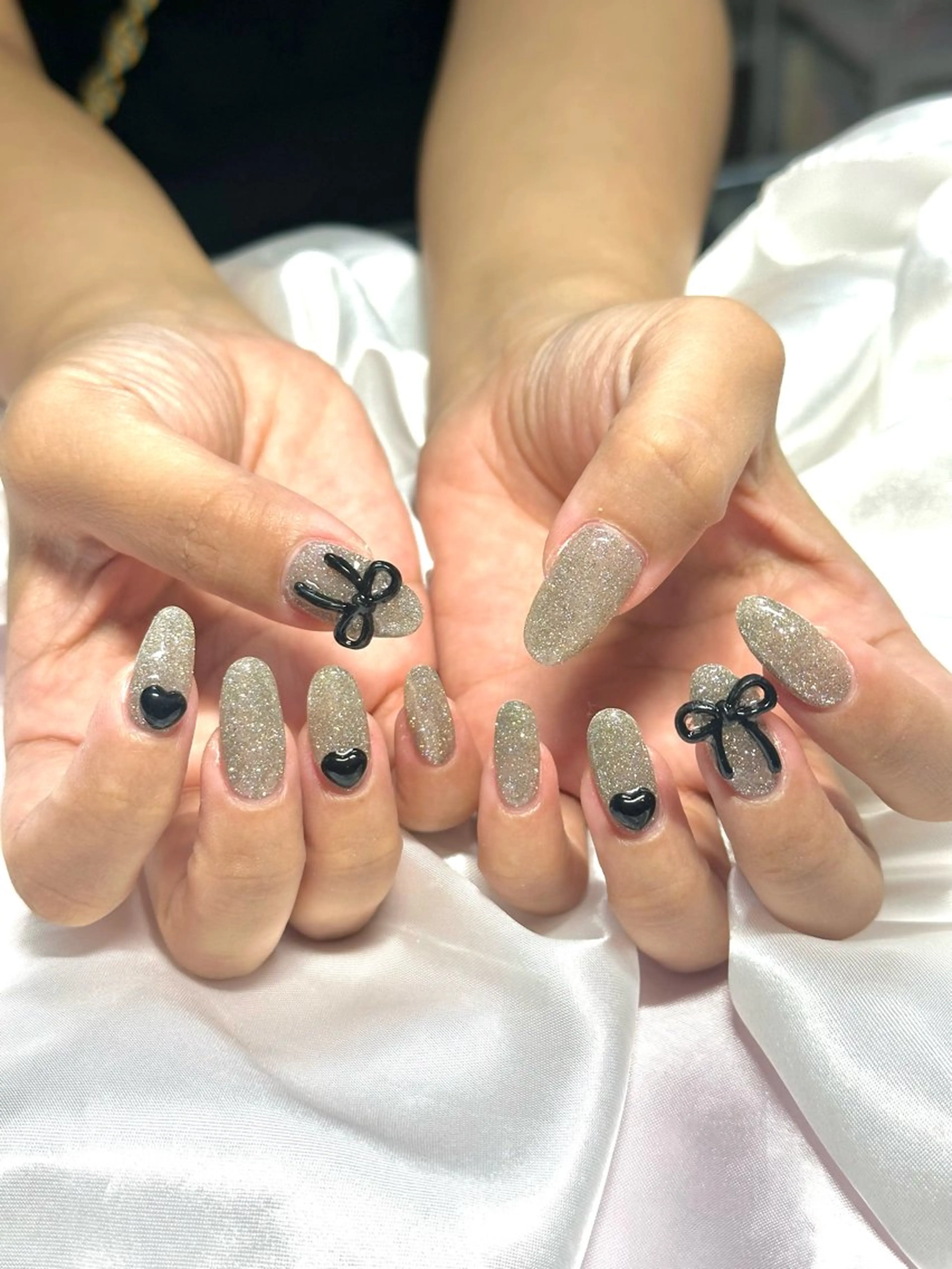 ネイル ハンドネイル OKIKA所属・【OKIKA】 らん🦖🌈🧡のマツエク・マツパデザイン