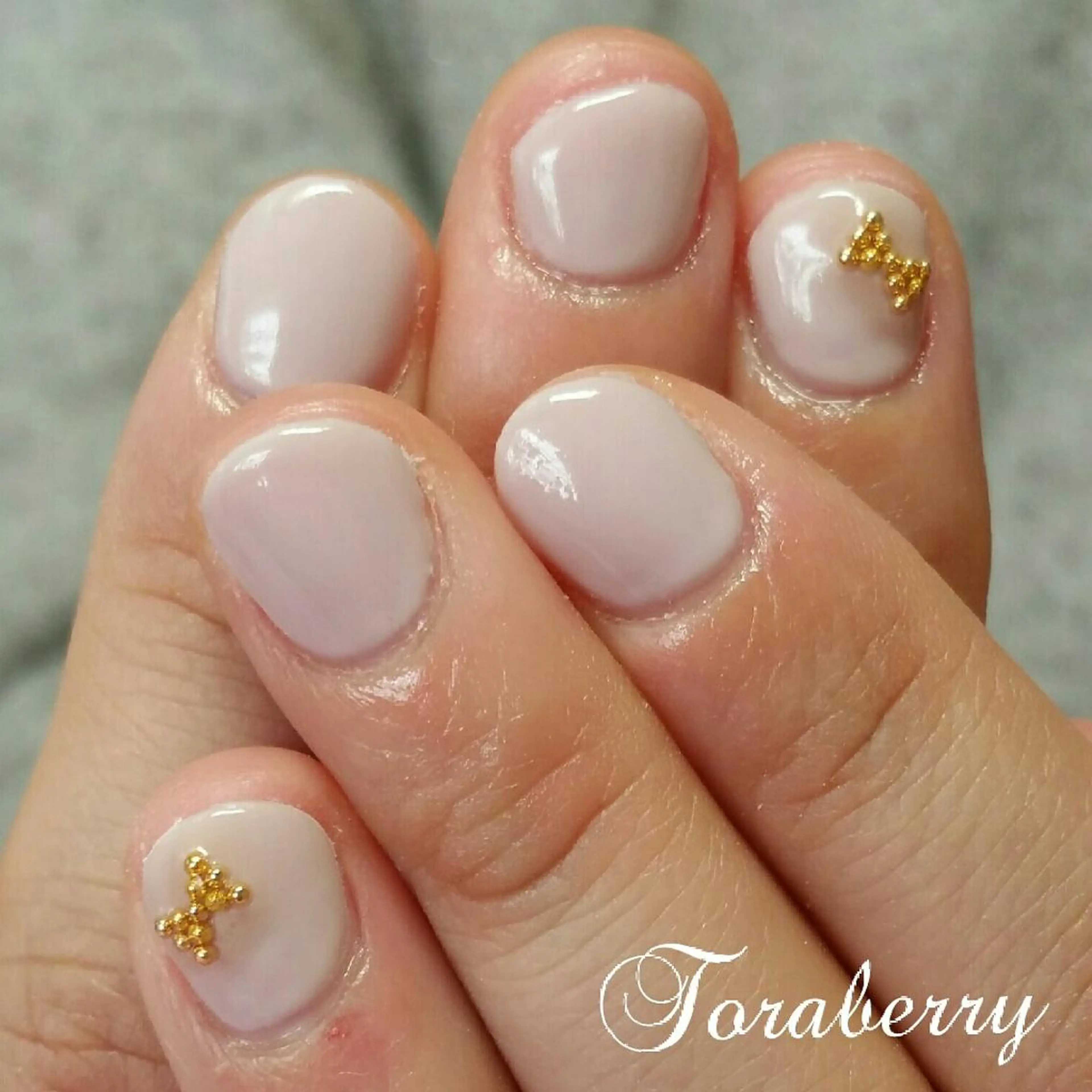 ネイル リボン ネイリスト なつみのネイルデザイン