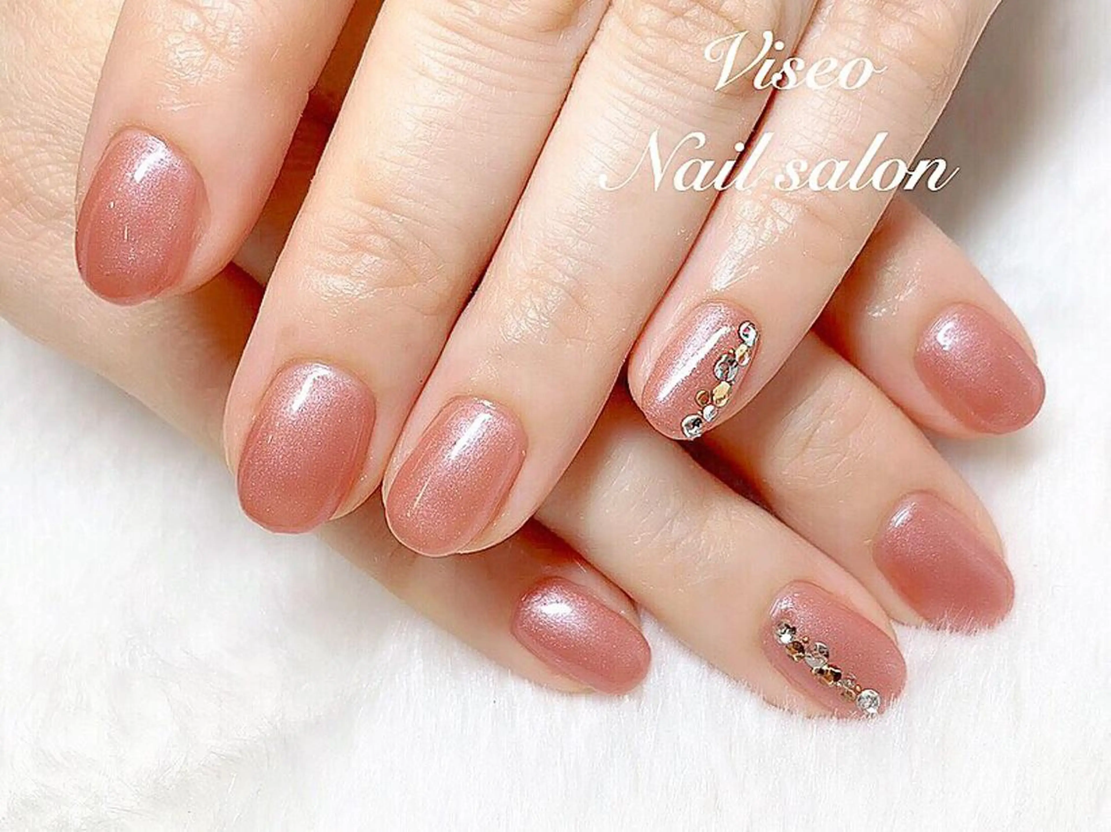 ネイル Viseo《6週間 長持ちパラジェル》のネイルデザイン