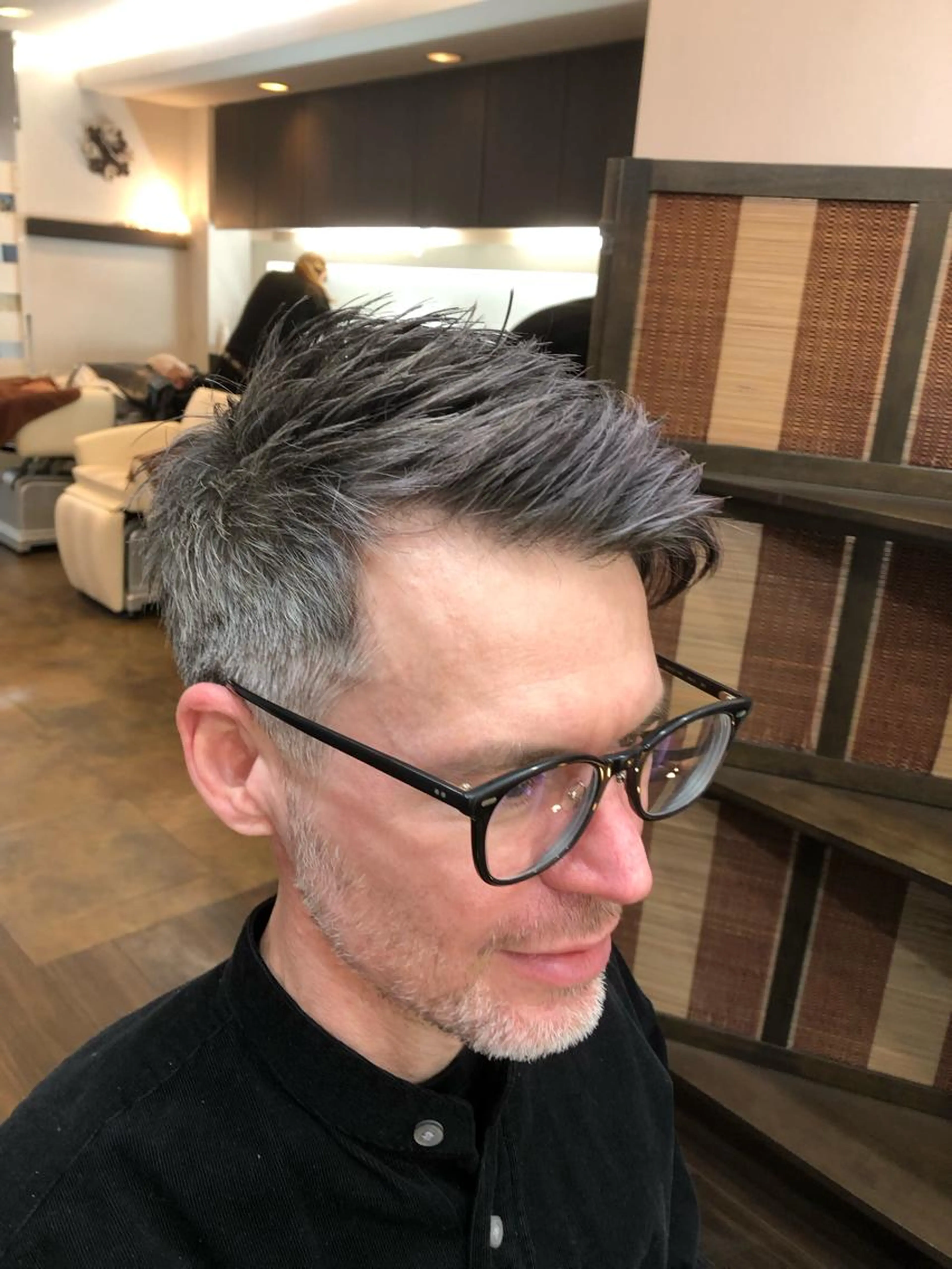 【男性限定ケアコース⭐︎頭皮&匂い&艶】お任せメンズカット＋メンズ3STEPケアの写真