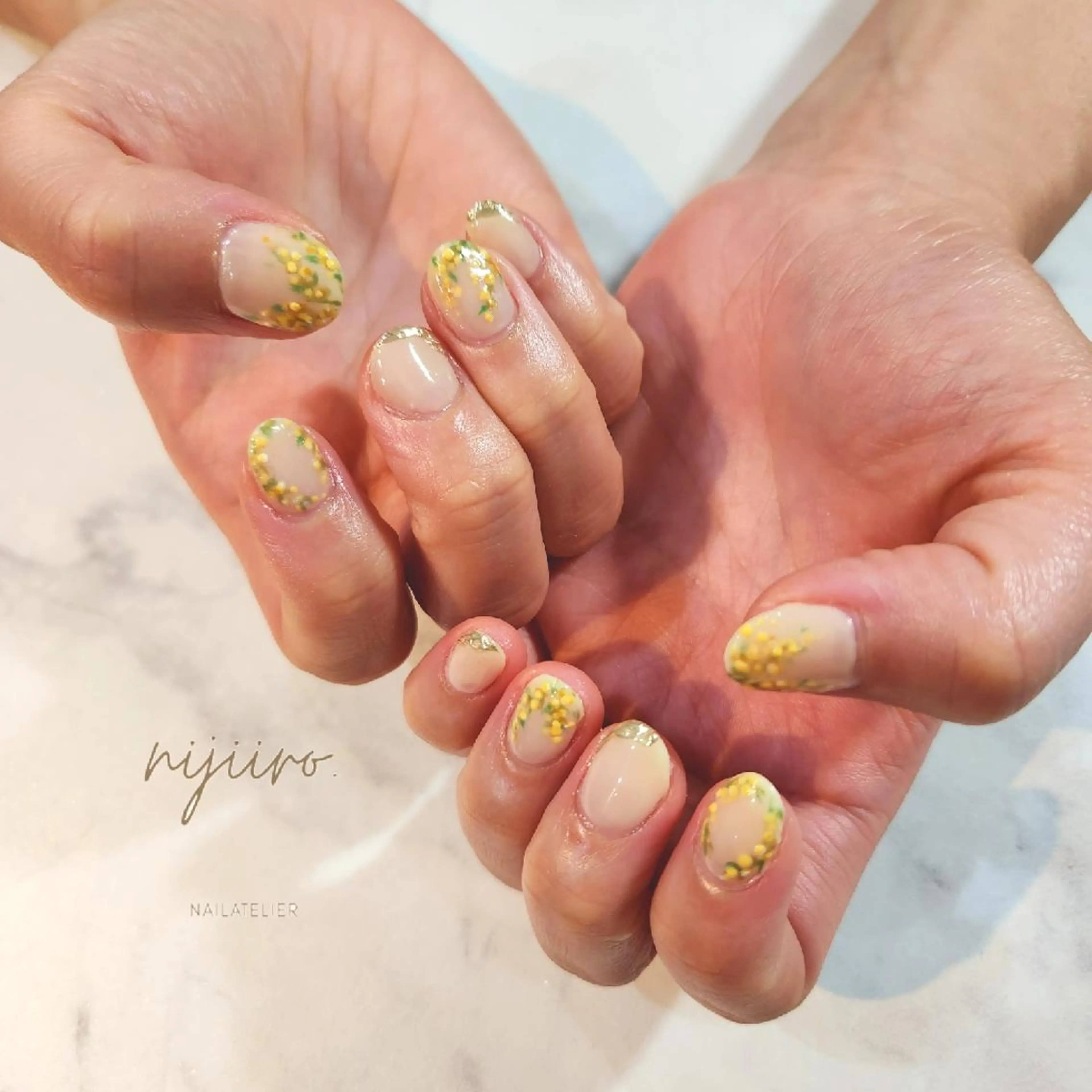 ネイル ハンドネイル nailatelier nijiiro.所属・nijiiro🌈 サトウのネイルデザイン