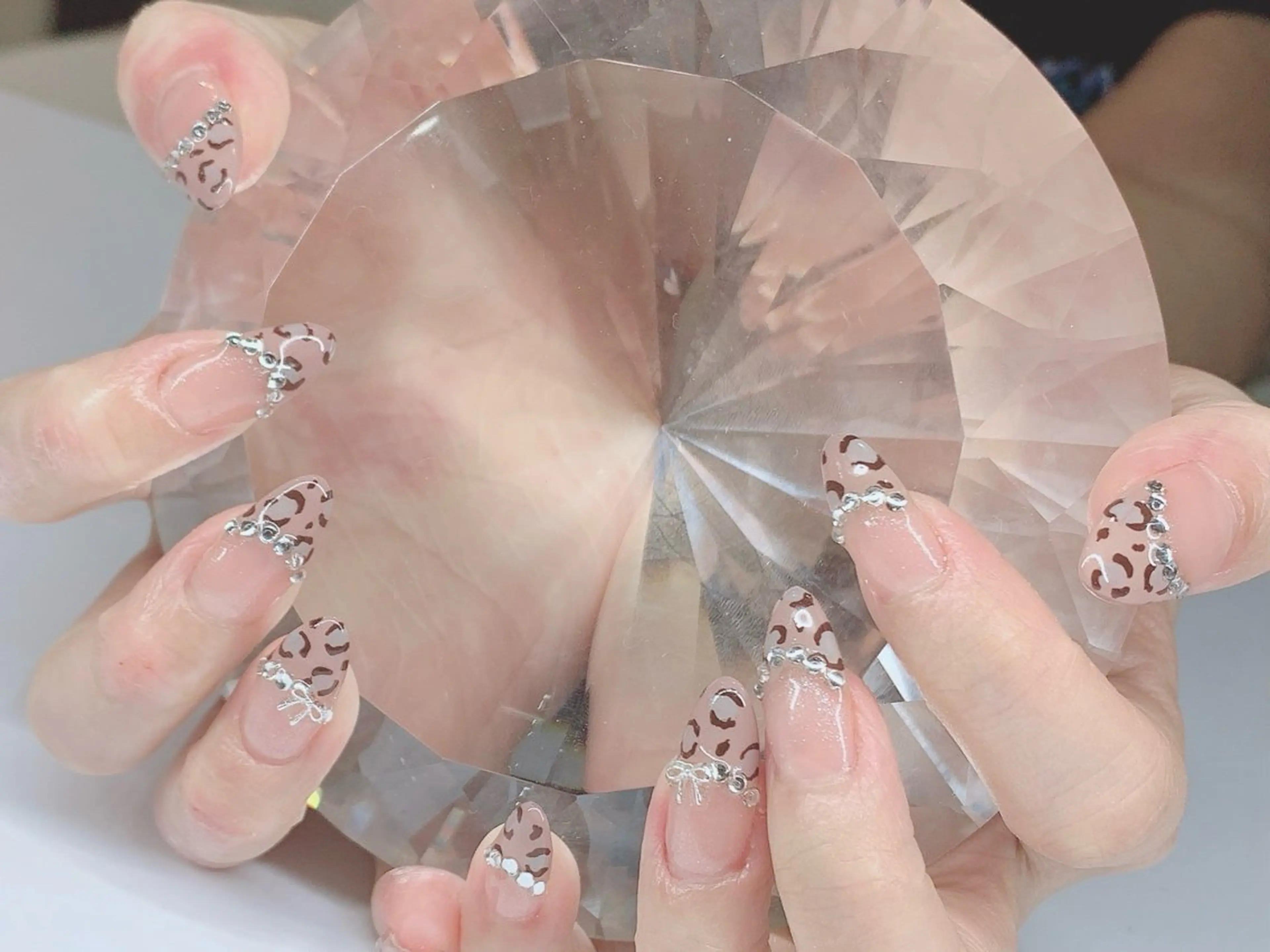 ネイル LoaChaton kaeのネイルデザイン