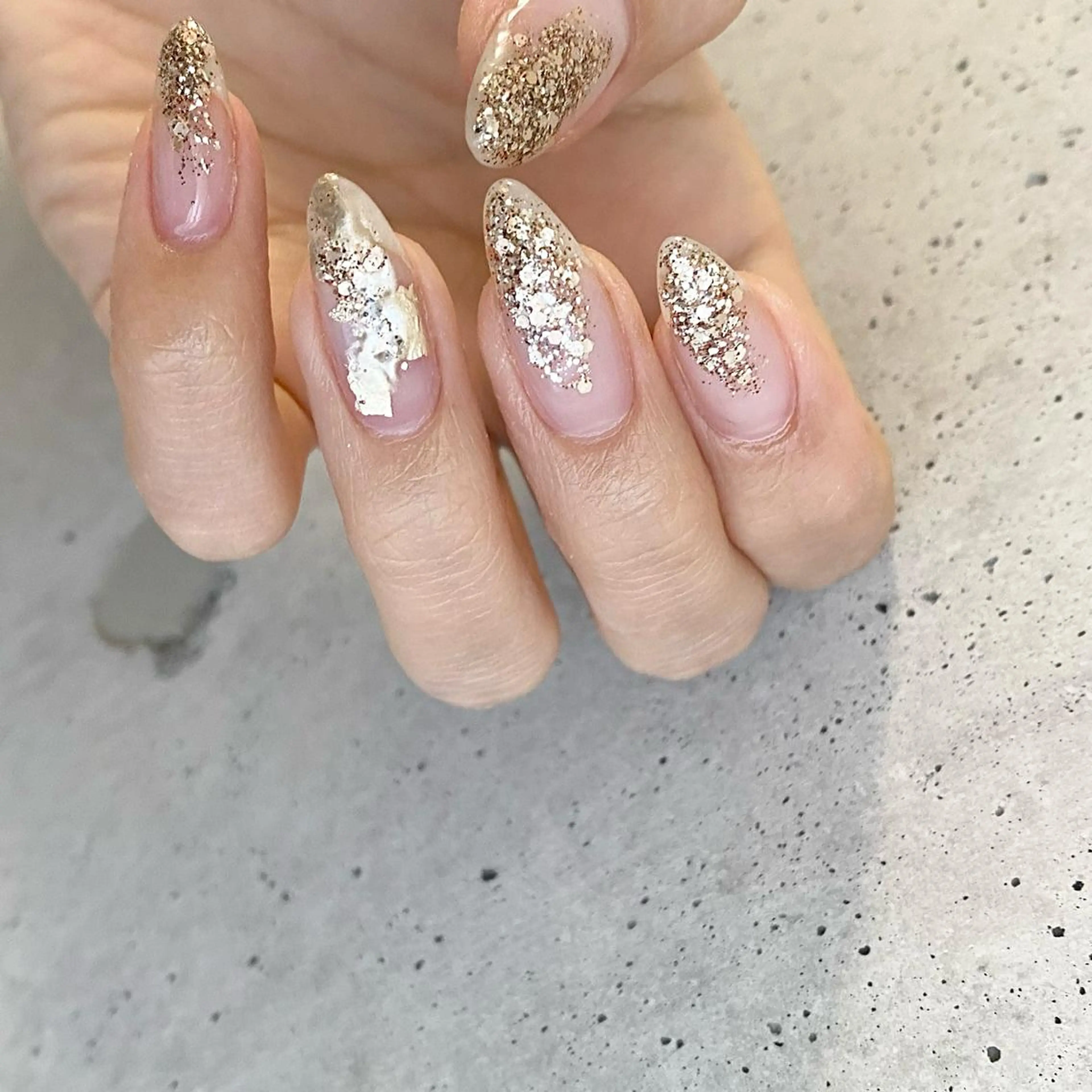 ネイル Ray. ／綺麗目ニュアンスのネイルデザイン