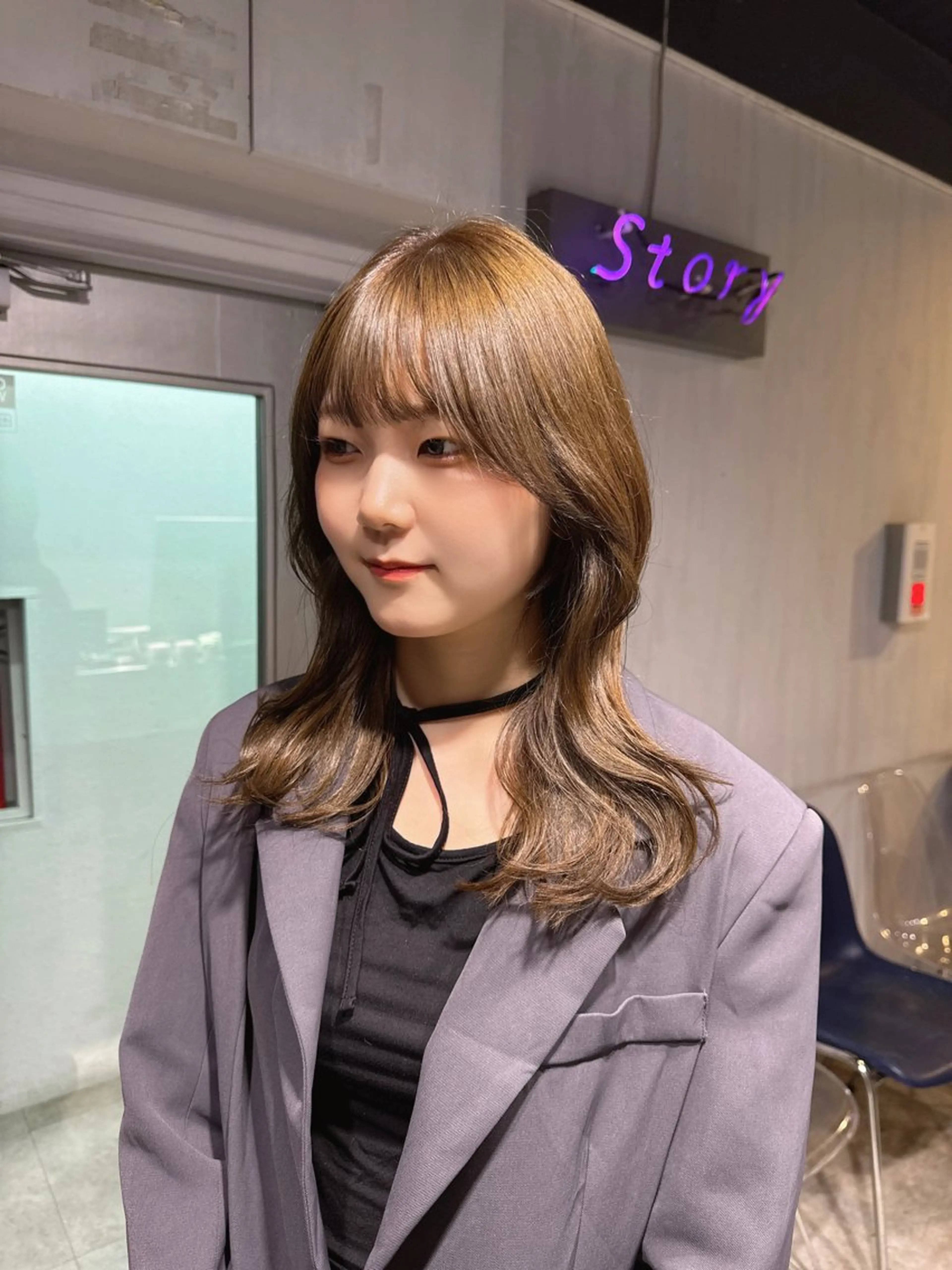 セミロング カラー ヘアカラー NANAMI🩵 大人可愛い韓国ヘアのヘアスタイル