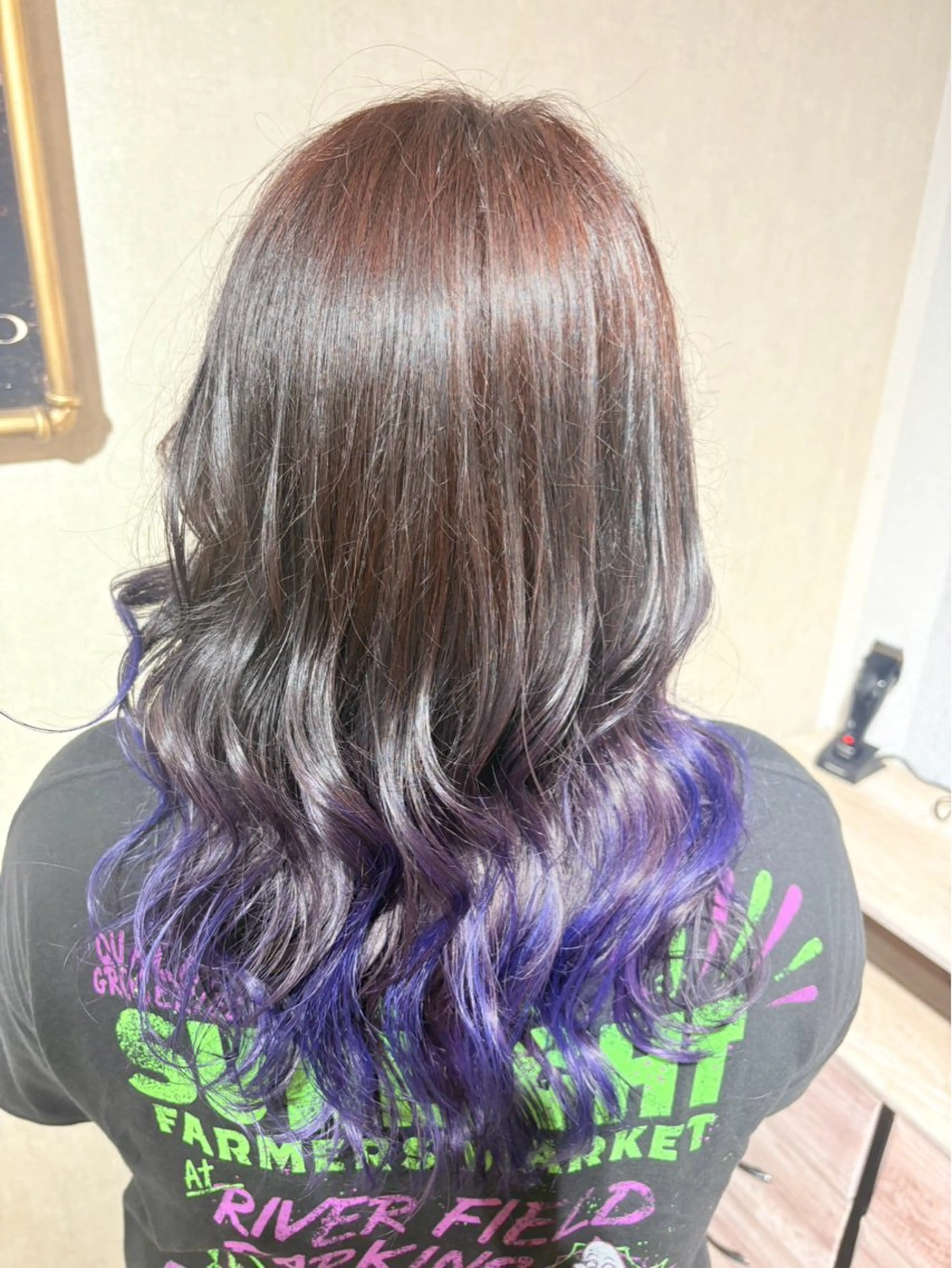 カラー グラデーションカラー Calbari 中島　朔のヘアスタイル