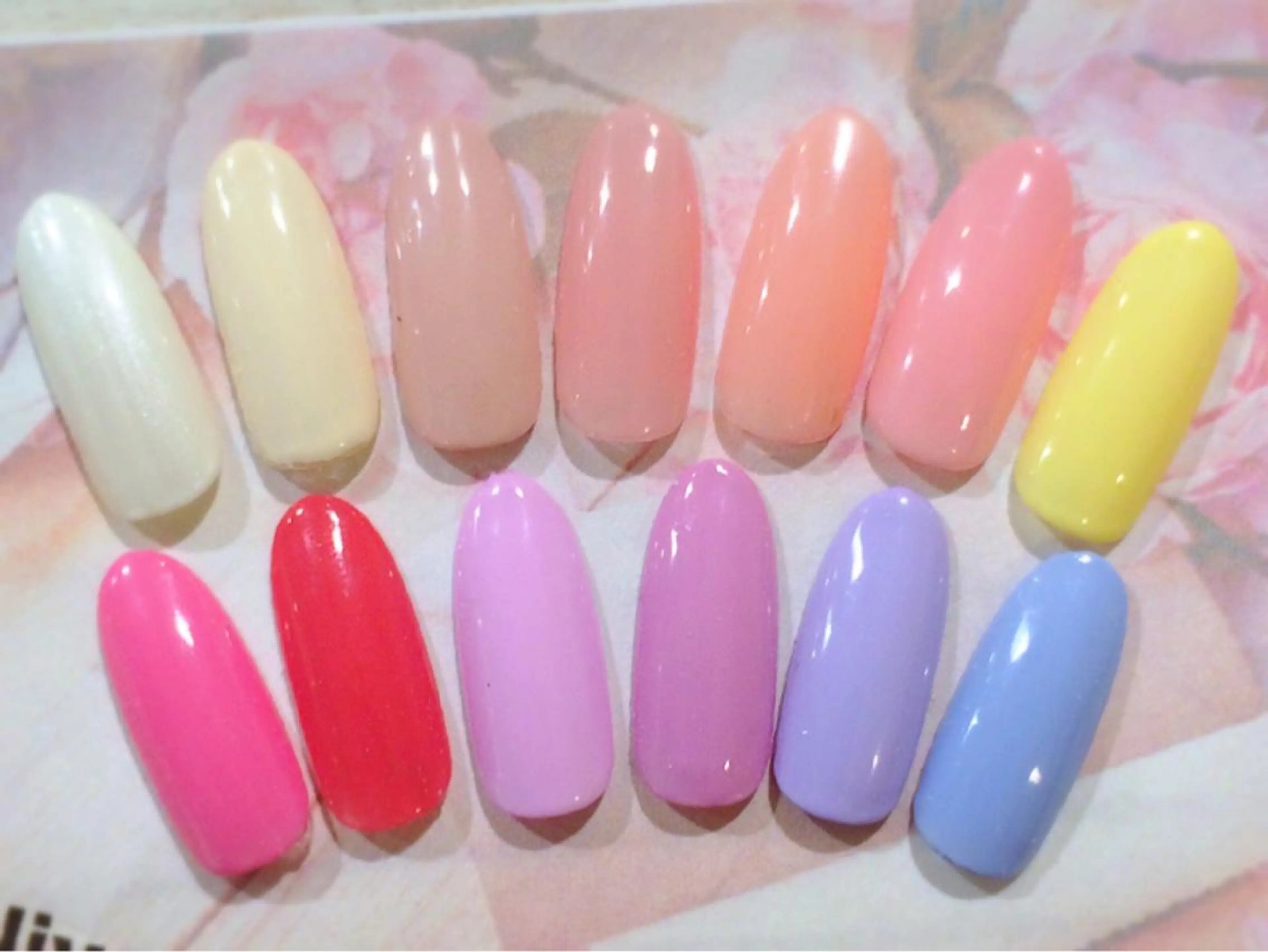 ネイル ワンカラーネイル 杉山 星菜のネイルデザイン