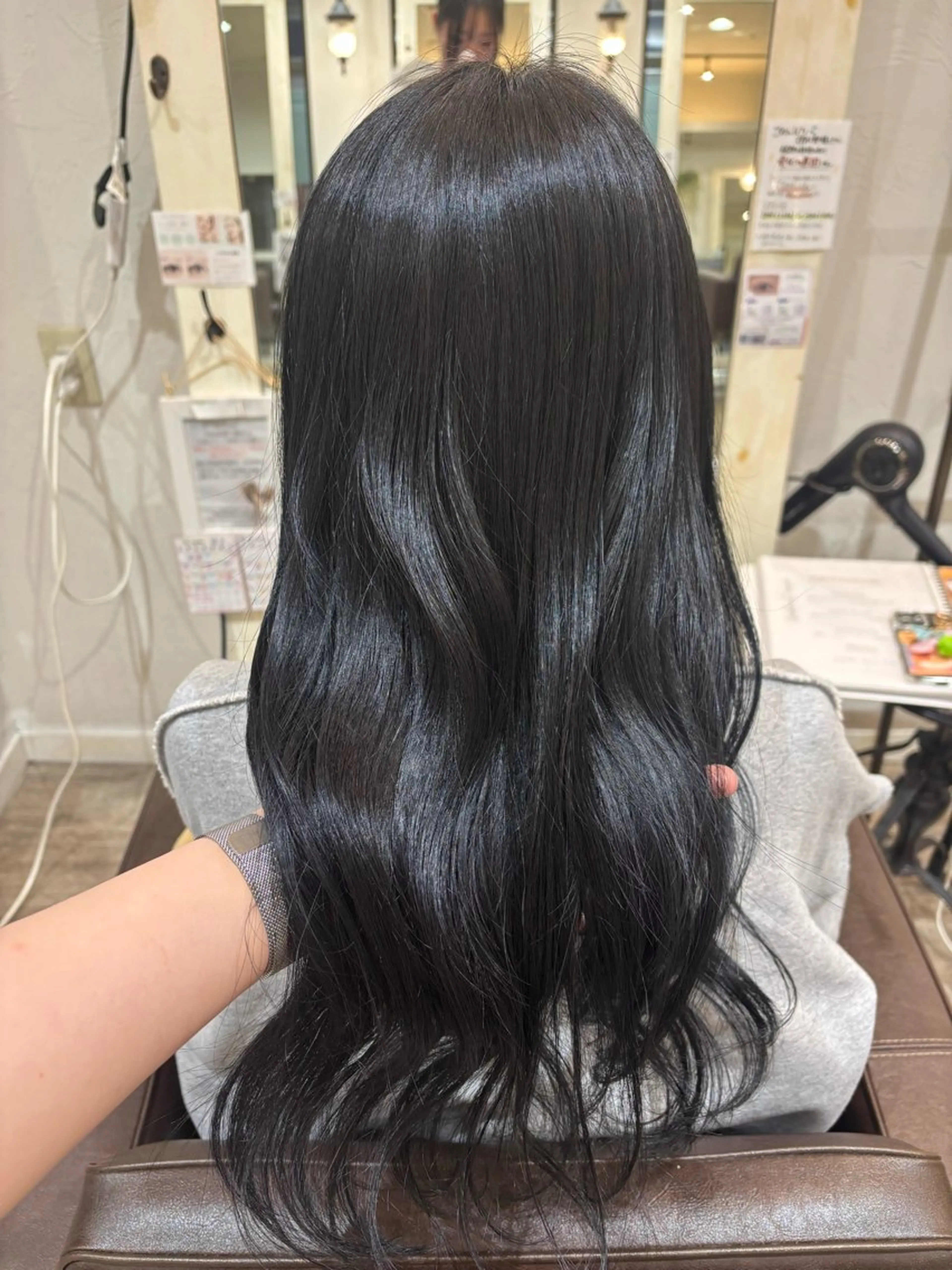 ロング カラー カット ヘアカラー hina /大曽根駅のヘアスタイル