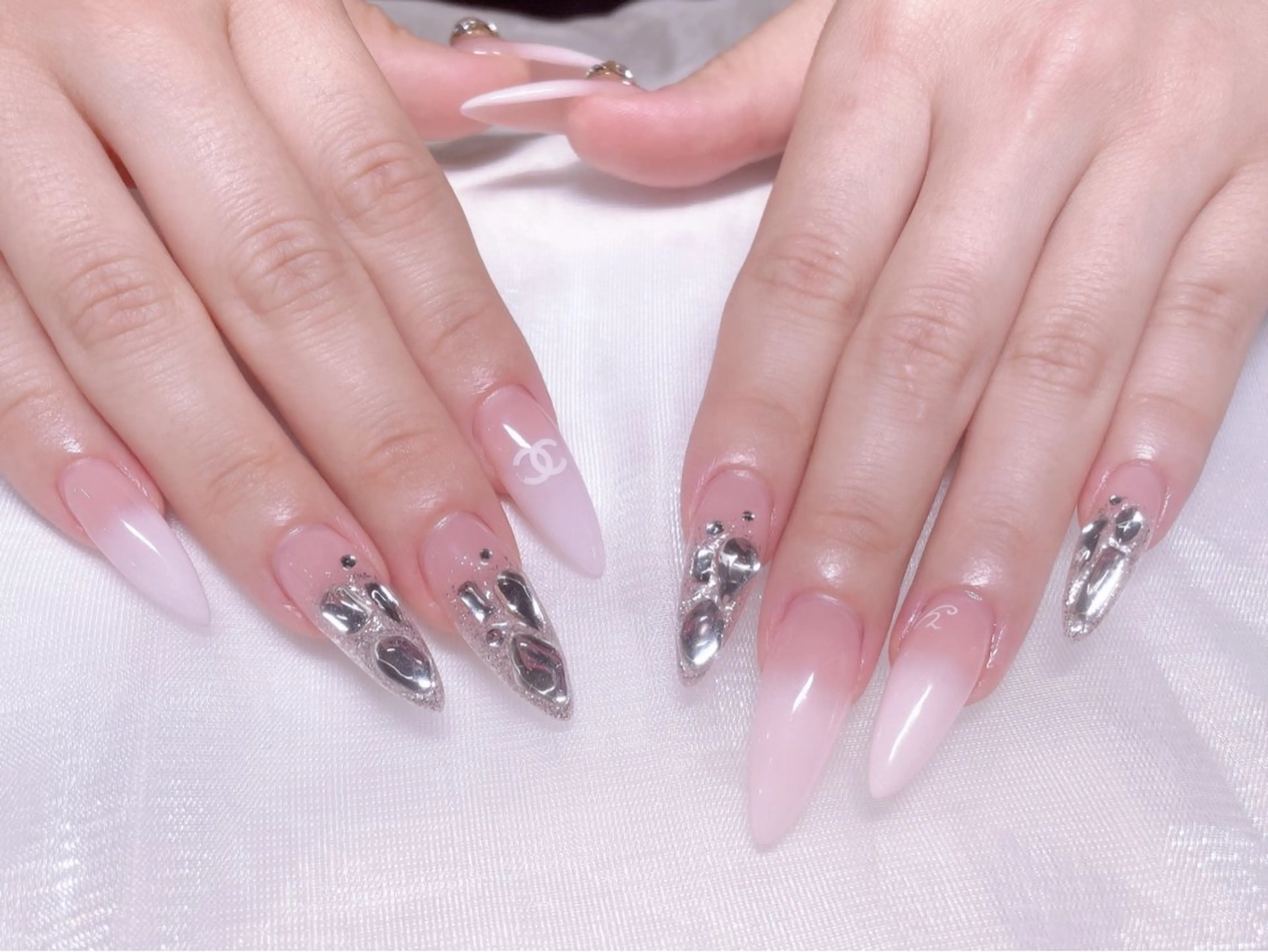 ネイル ハンドネイル ＬuＬu ネイルサロンのネイルデザイン