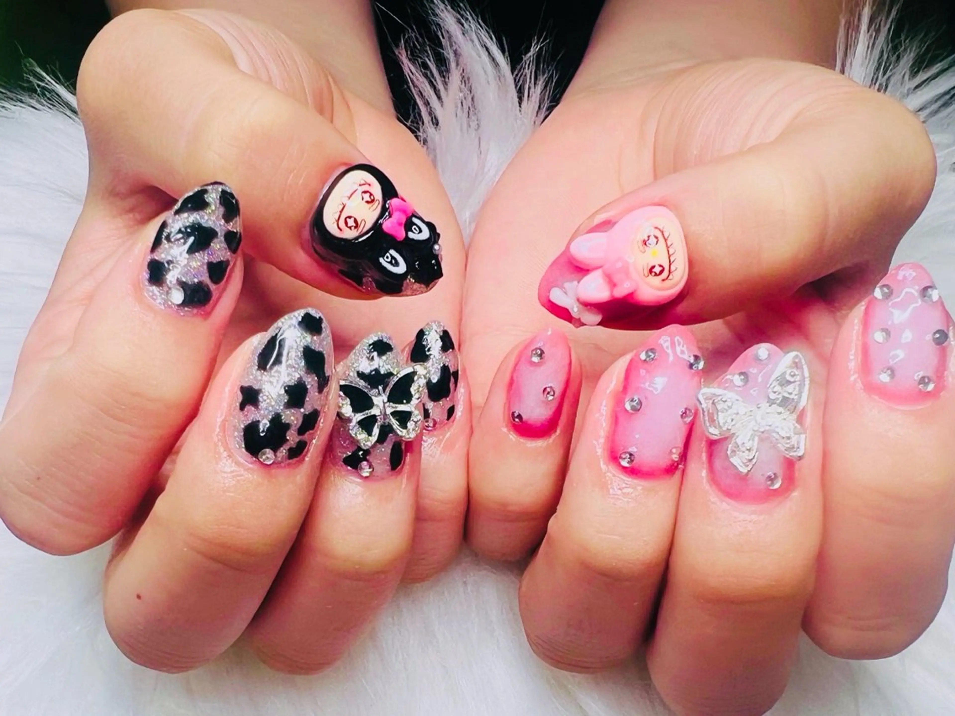 フリーデザイン[アート4本パーツ付け放題]の写真