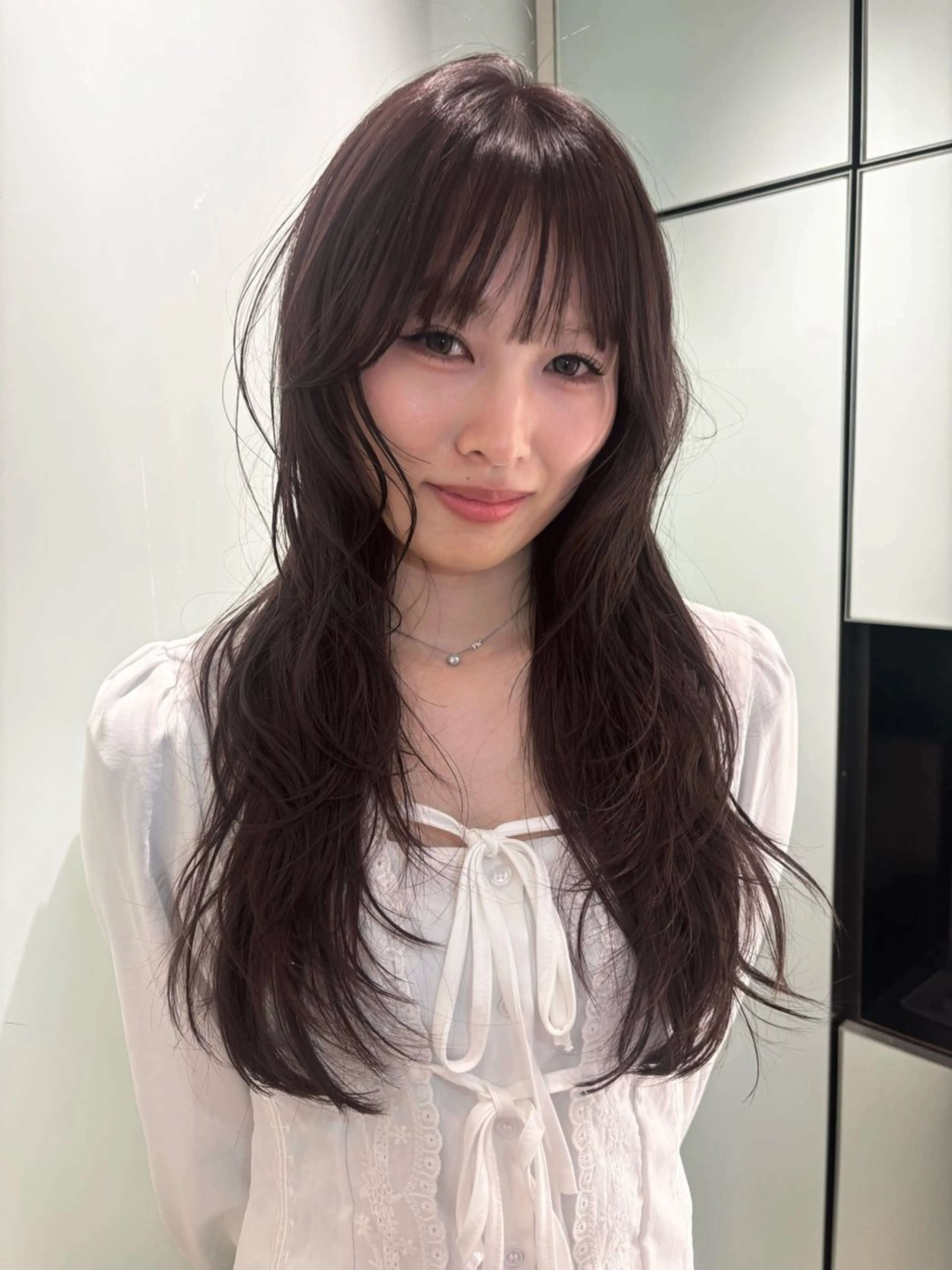 ロング レイヤーカット カット ヘアカラー 栄/レイヤーカット/ ベージュカラー/モモのヘアスタイル