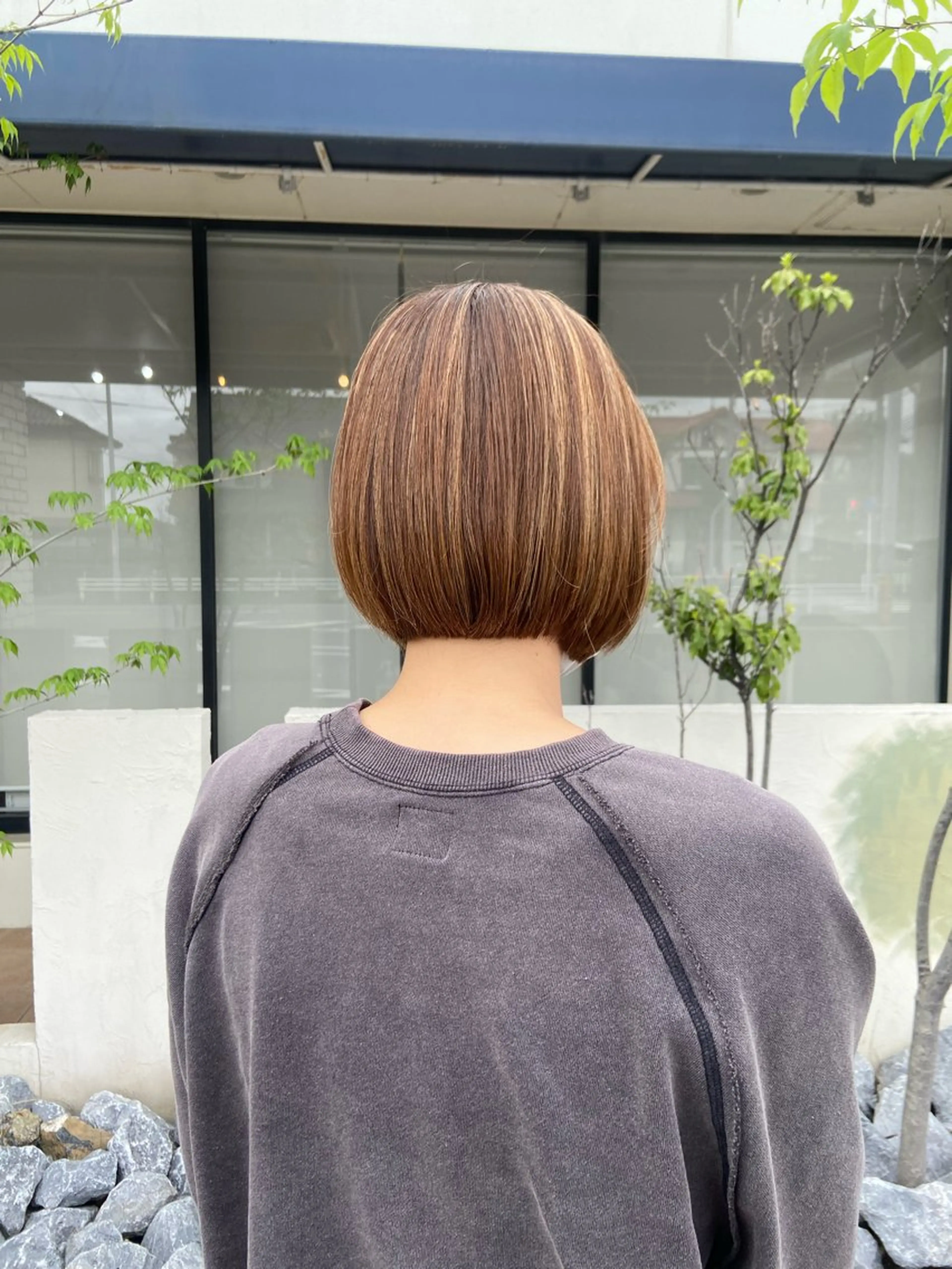 ショート ボブ 🍎韓国カラー licoris寛菜のヘアスタイル