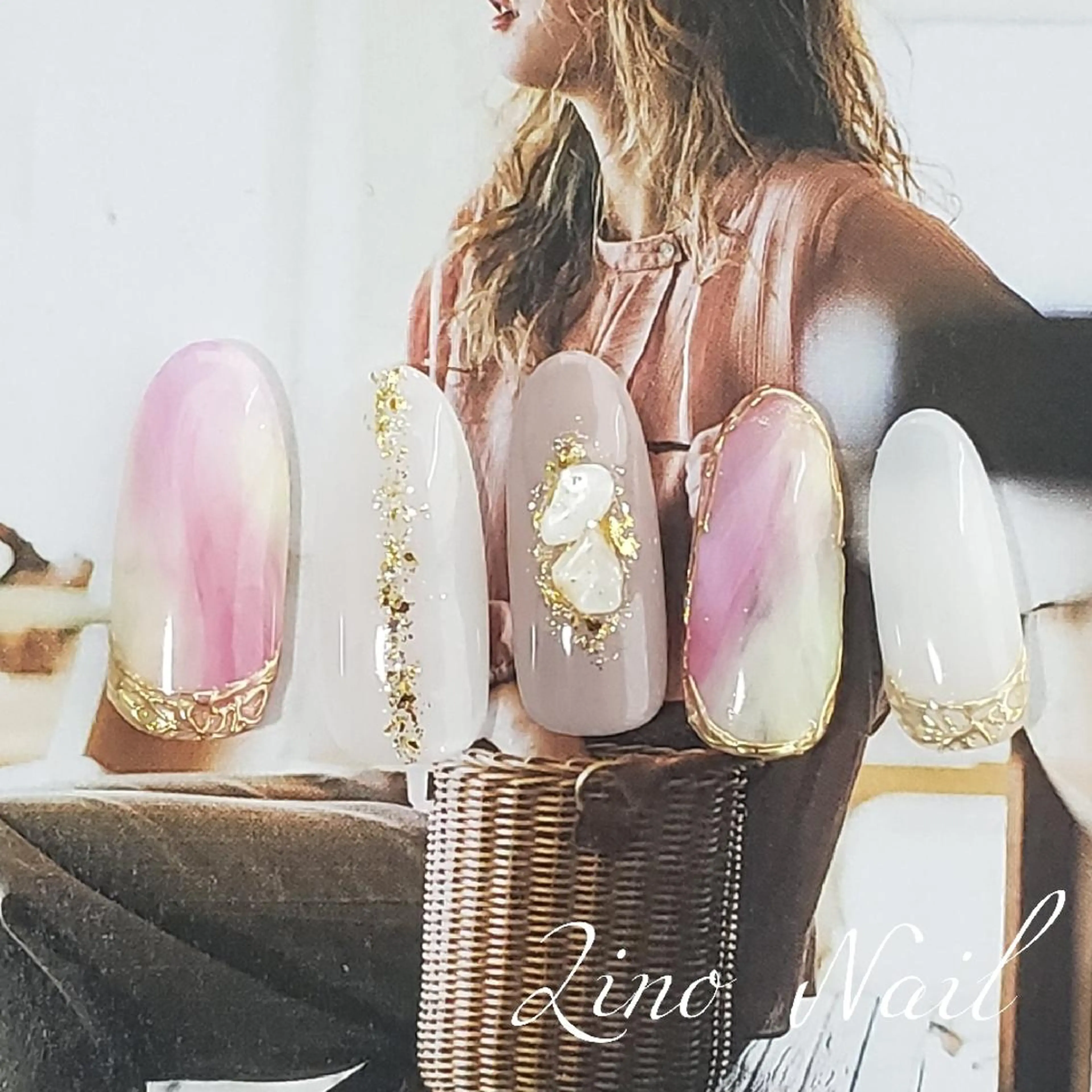 ネイル カジュアル ジェルネイル ラメ(グリッター) ミラーネイル ニュアンスネイル ハンドネイル Lino Nailのネイルデザイン