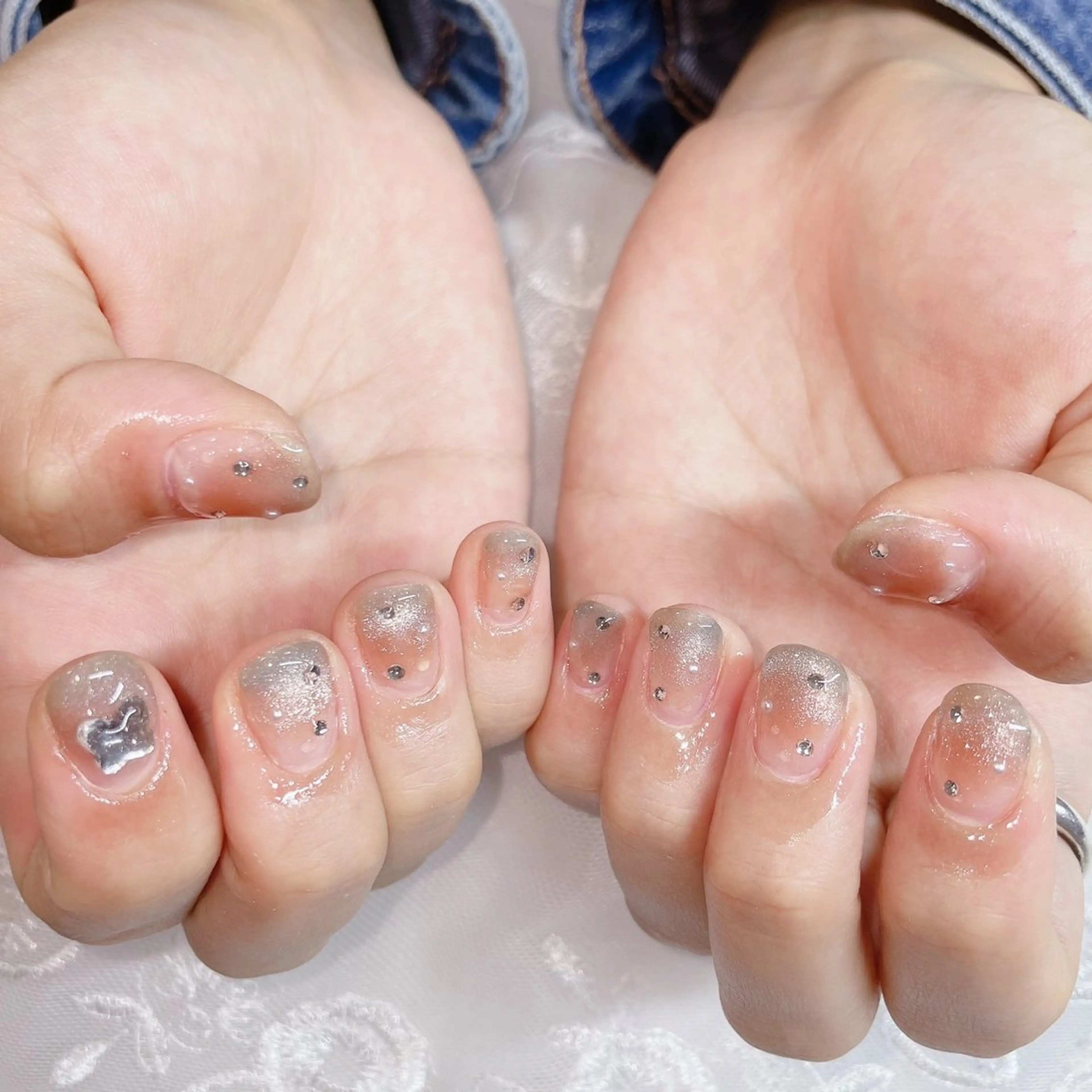 ショート ハンドネイル ハンドケア 💜MIYA nail川崎店のネイルデザイン