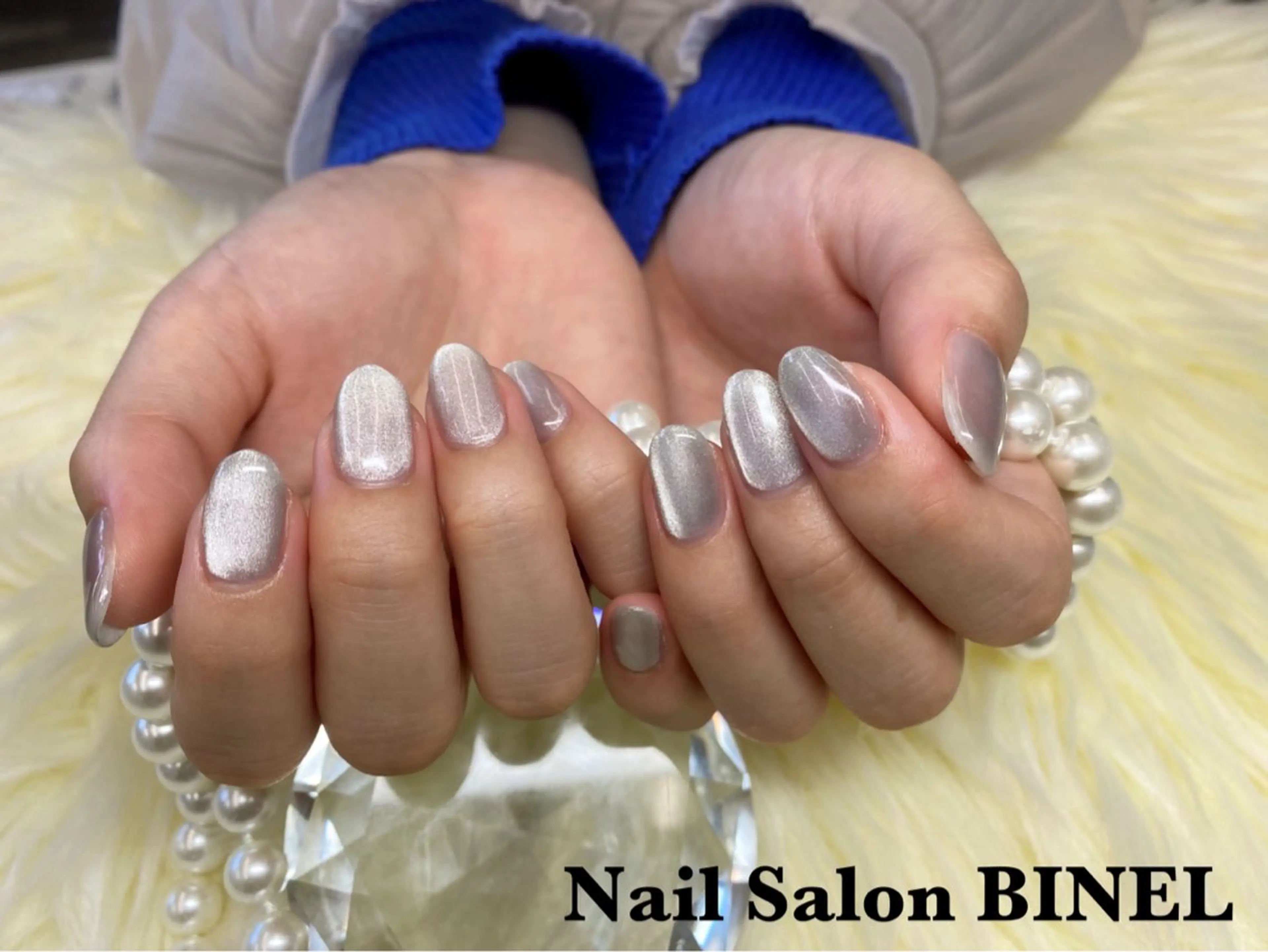 ネイル マグネットネイル シルバー ハンドネイル H. Yuukaのネイルデザイン