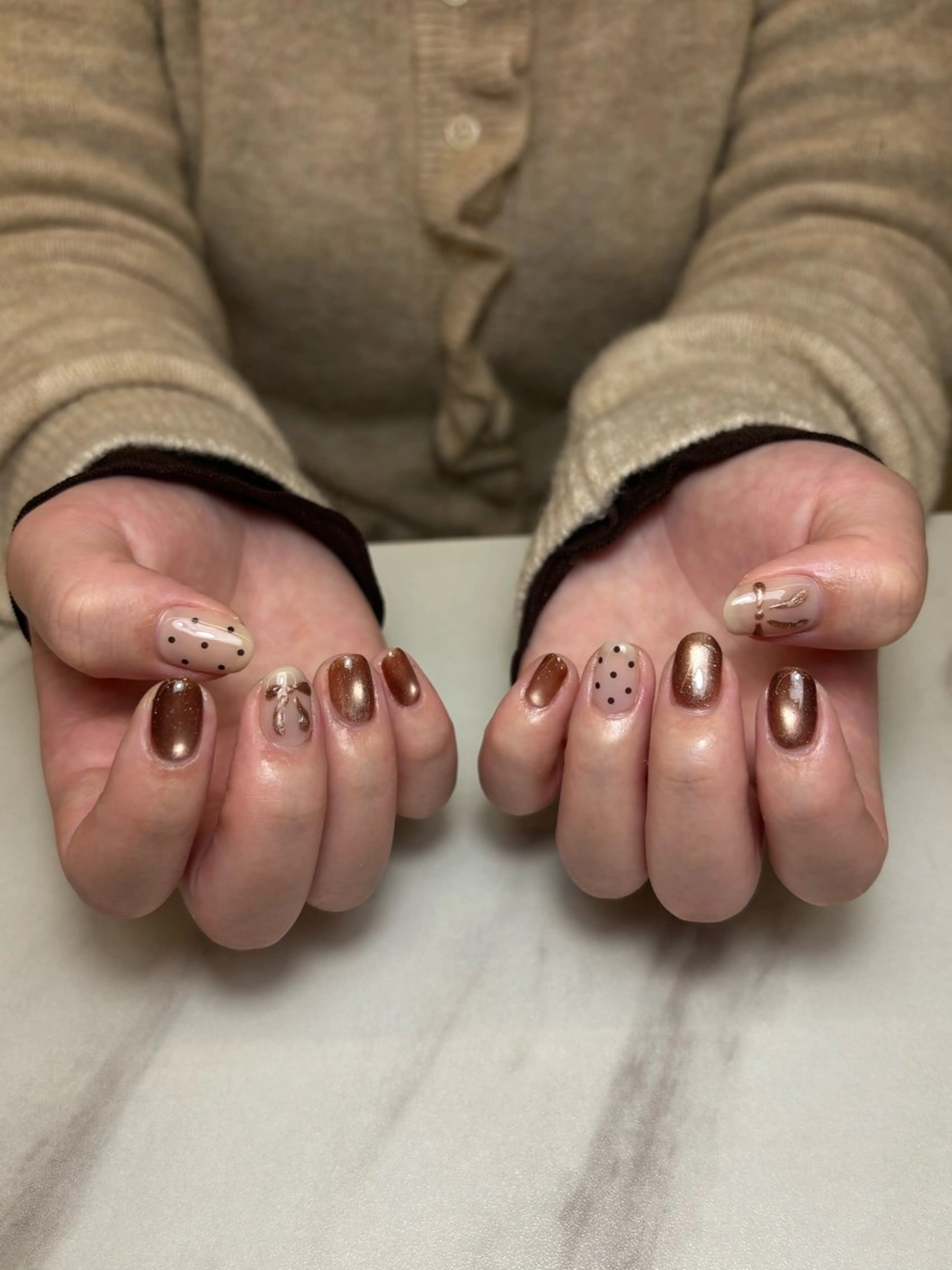 ネイル ドット リボン ハンドネイル fuka 堺筋本町/心斎橋のネイルデザイン